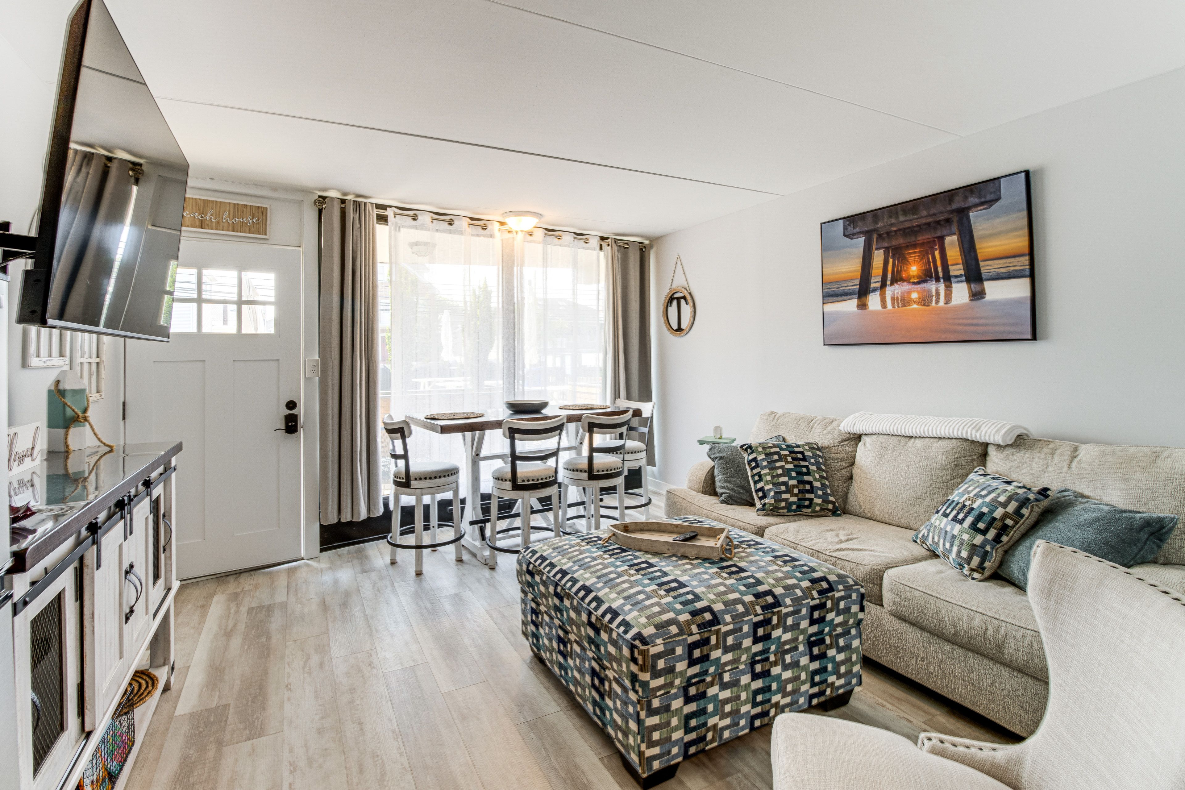 North Wildwood Vacation Rental | 1BR | 1BA | 3 Steps Required | 414 Sq Ft
