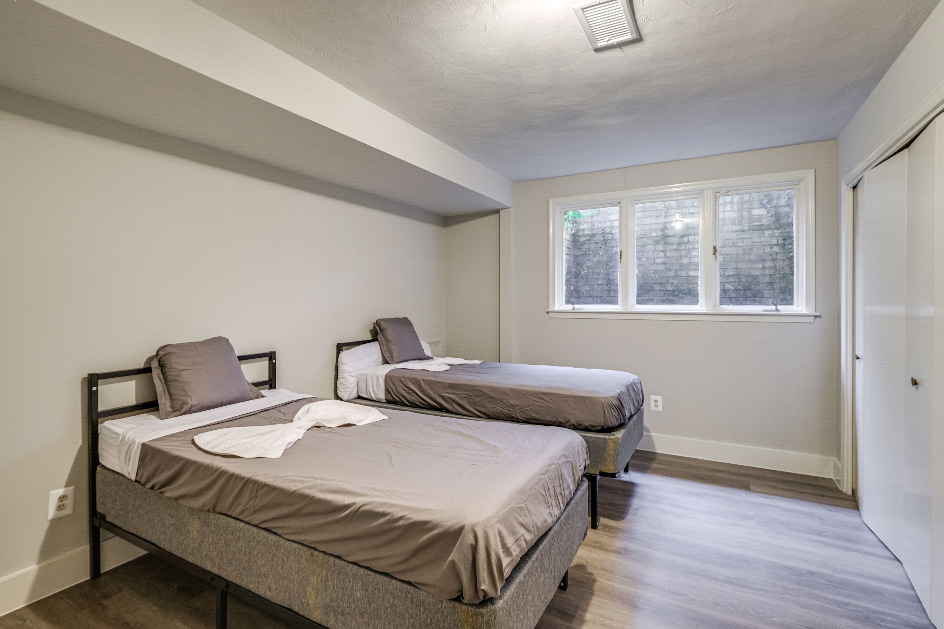 Bedroom 6 | Lower Level | 2 Twin Beds