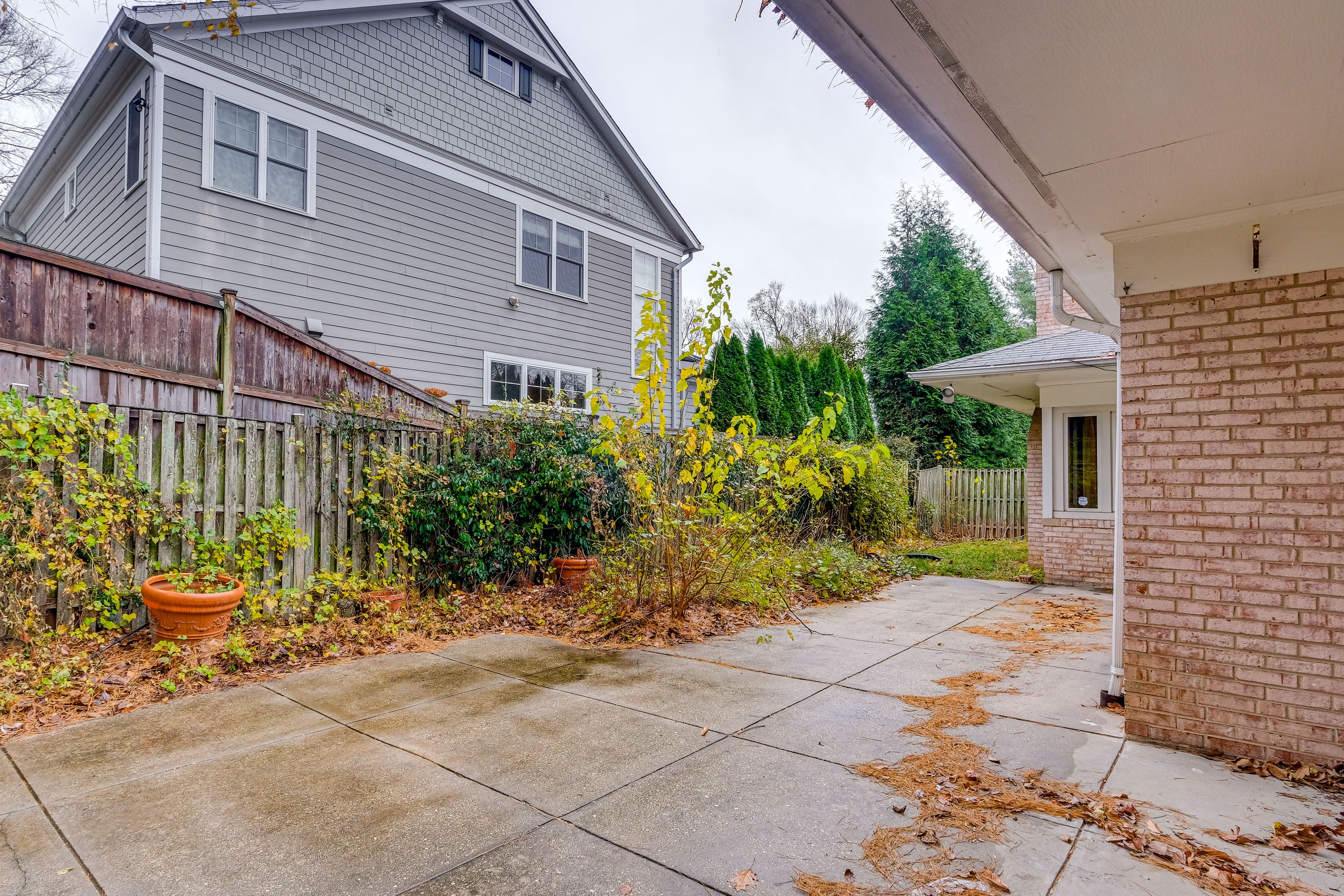 Patio | Fenced-In Yard | 5 Mi to Smithsonian National Zoological Park