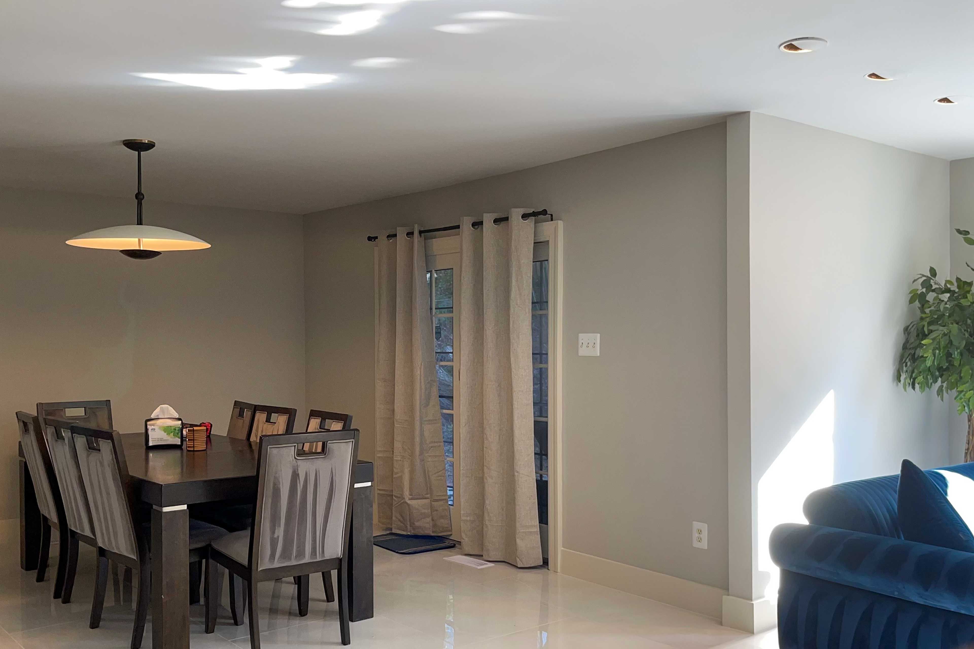 Dining Area | Main Level | Dishware & Flatware Provided