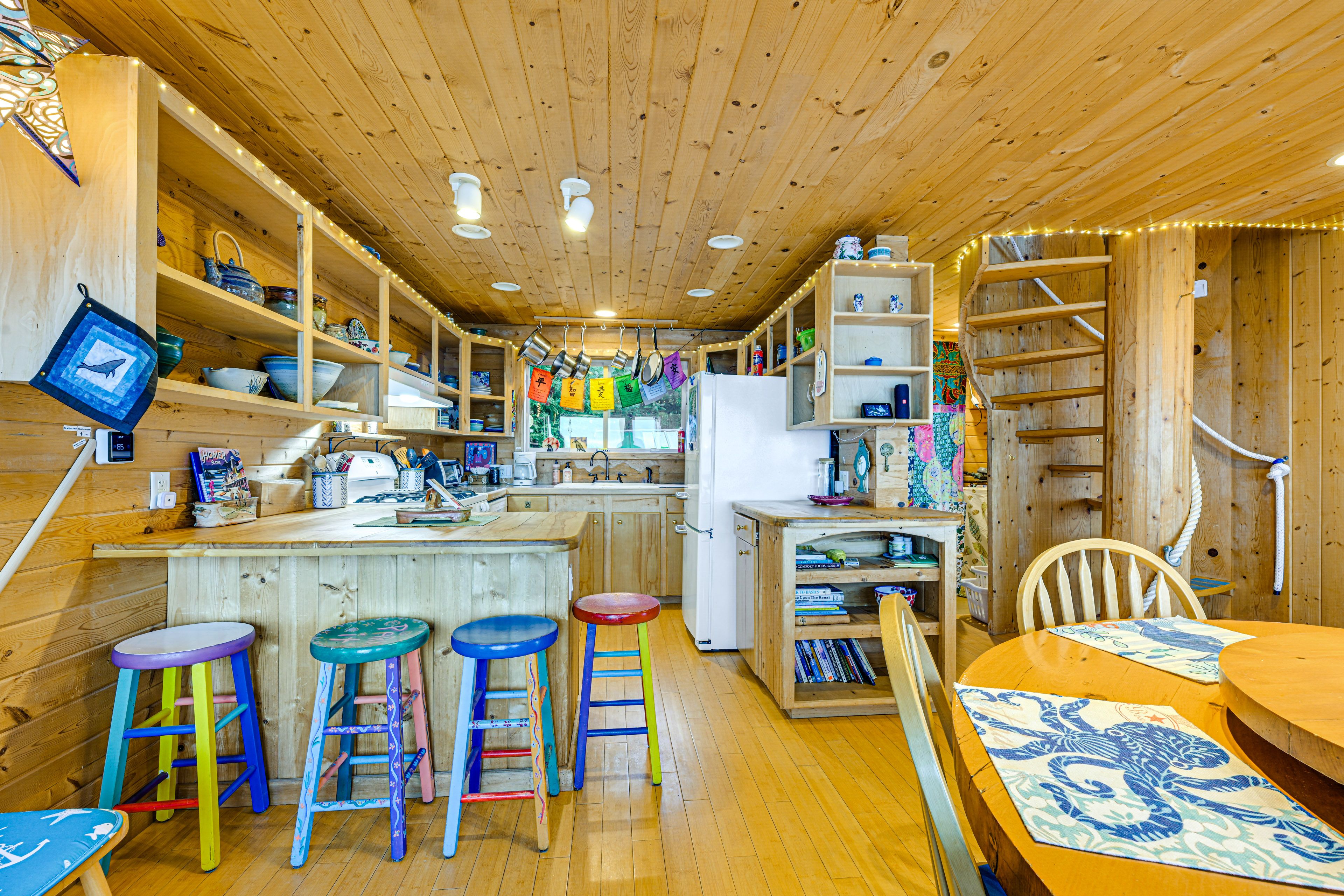 Kitchen | Cooking Basics | Complimentary Spices | 1st Floor