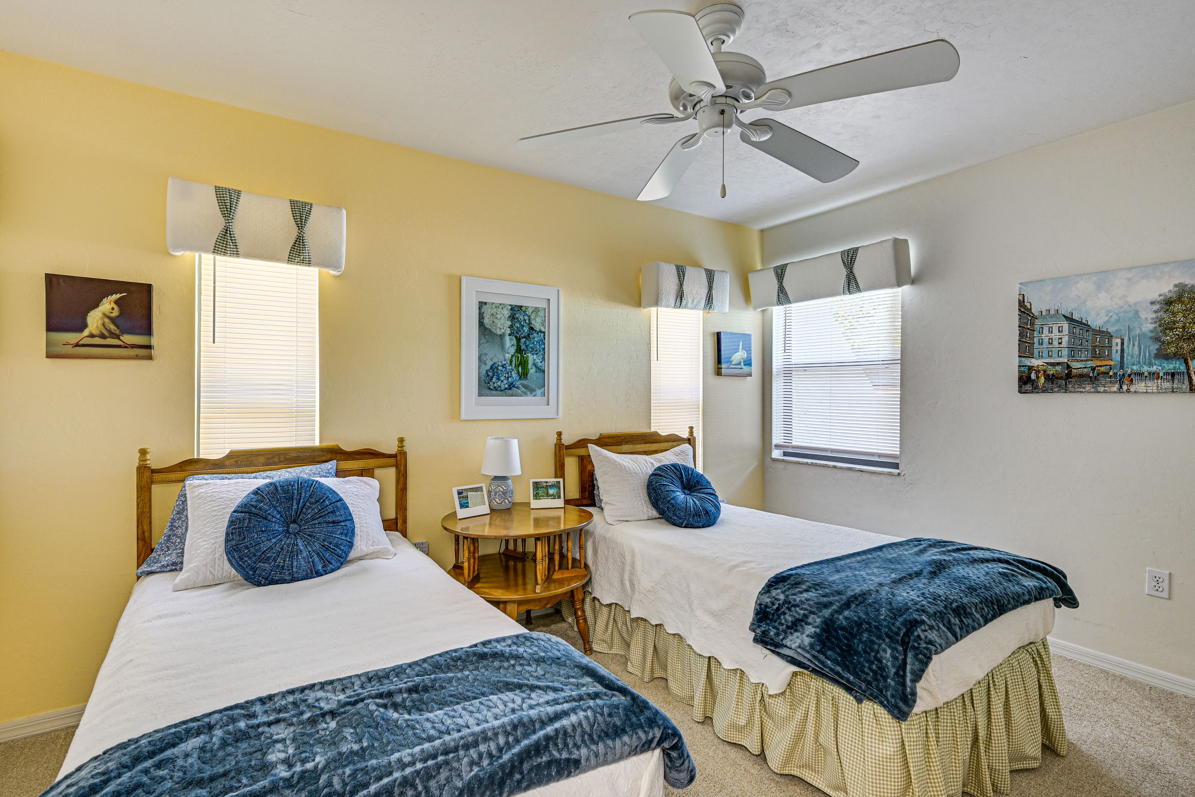 Bedroom 2 | 2 Twin Beds | Linens Provided