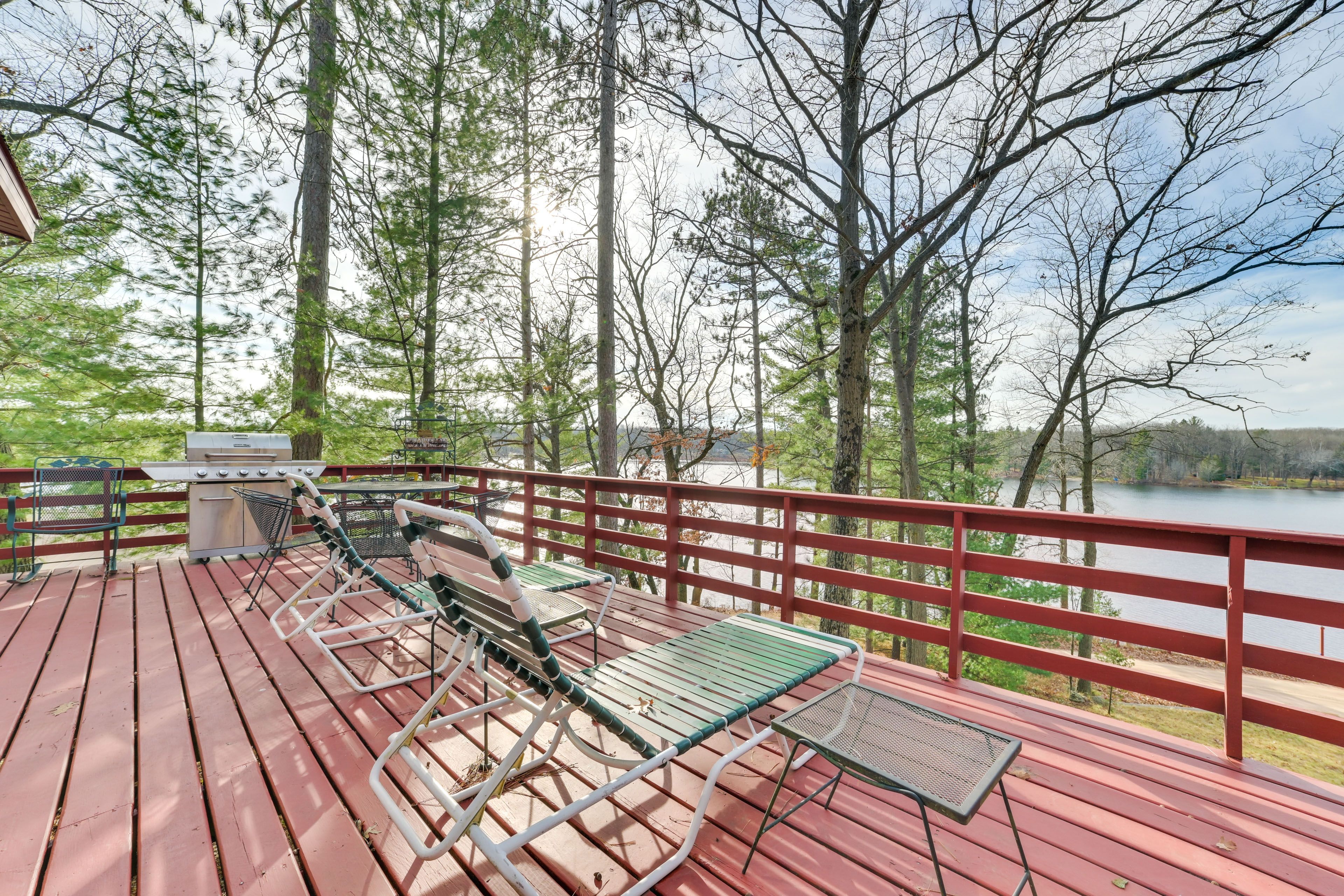 Cottage Exterior | Furnished Deck | Dining Area | Gas Grill | Lake Views