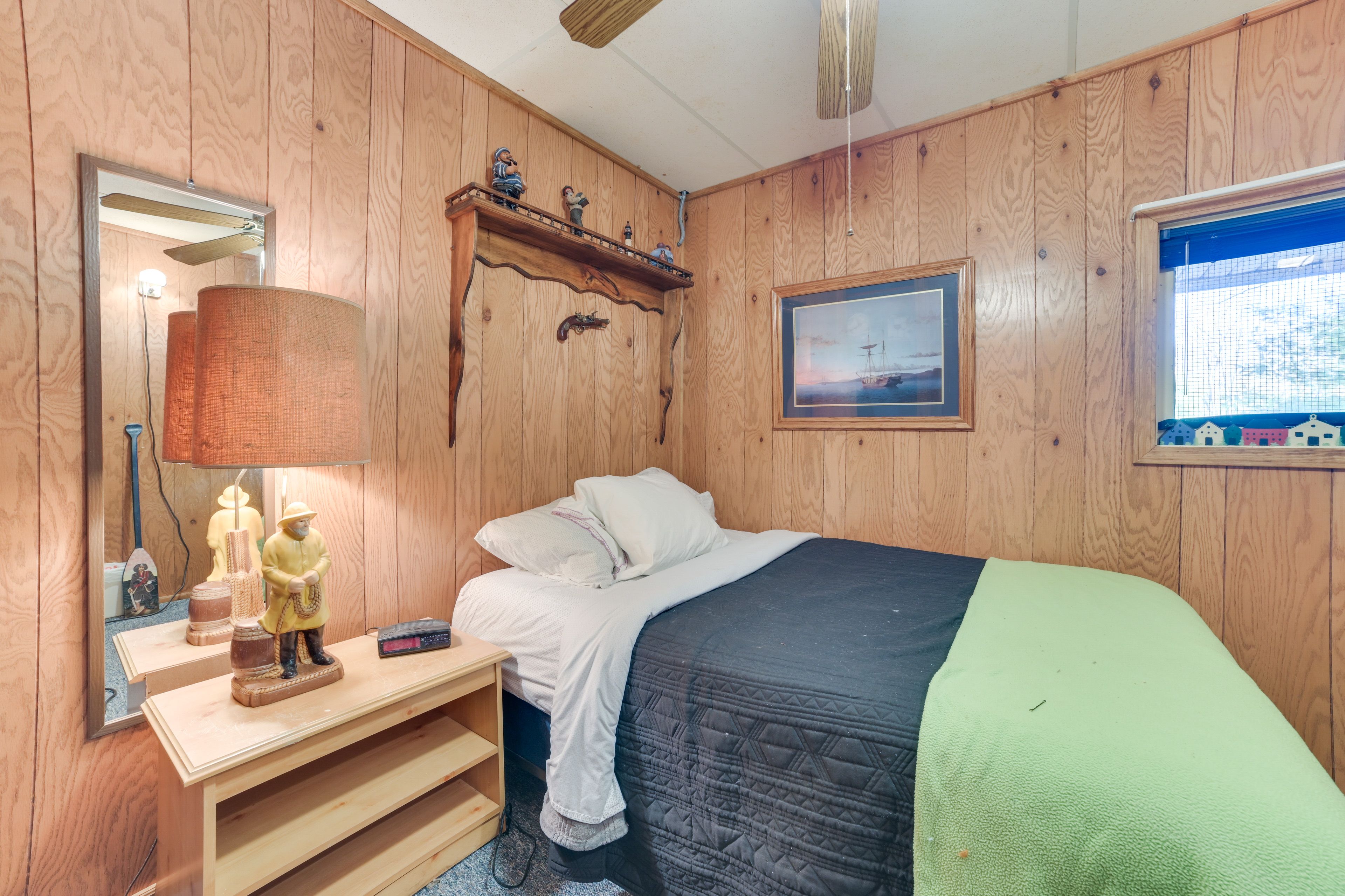 Bedroom 3 | Full Bed