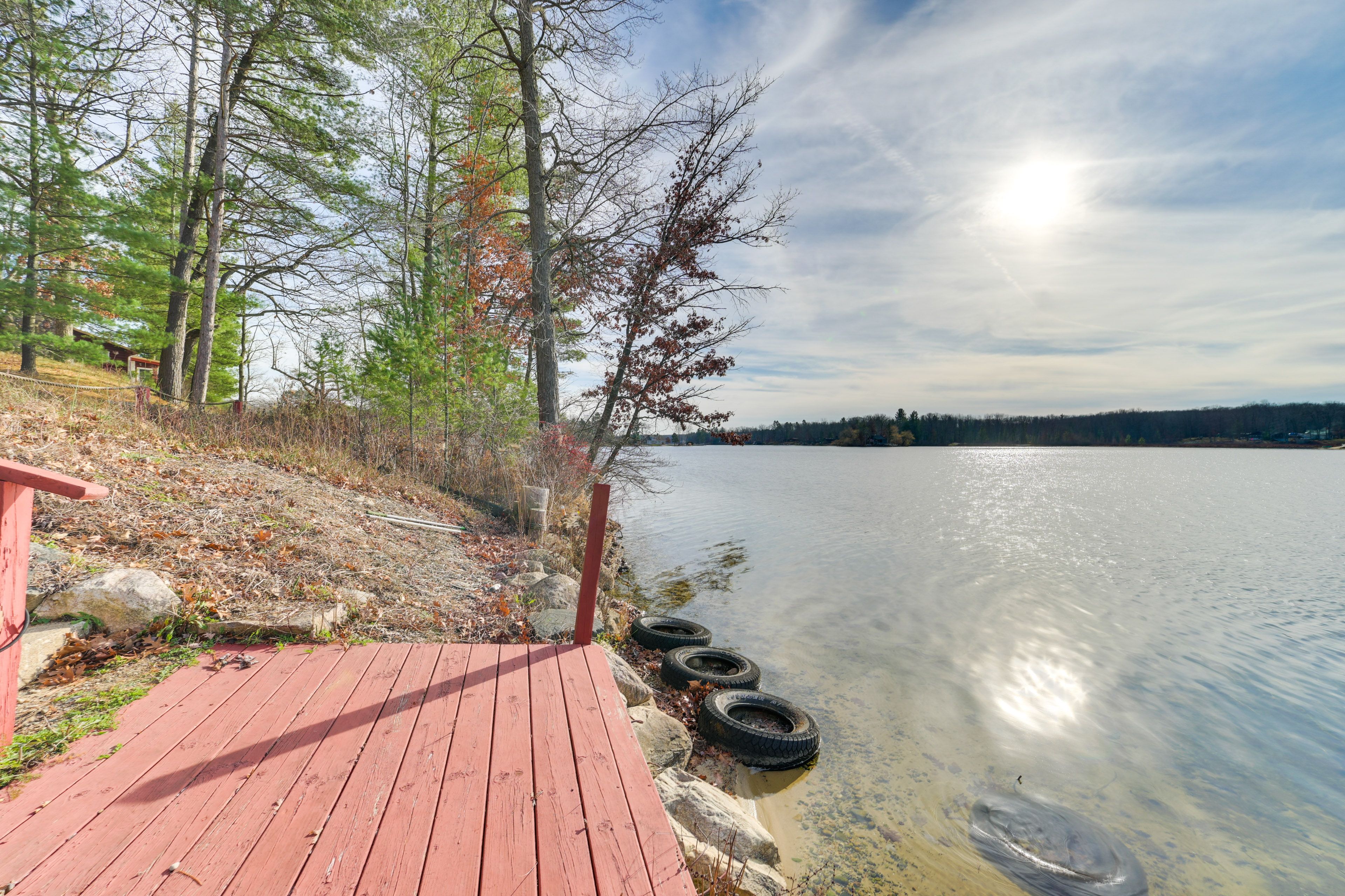 Cottage Exterior | Seasonal Dock | Lake Access
