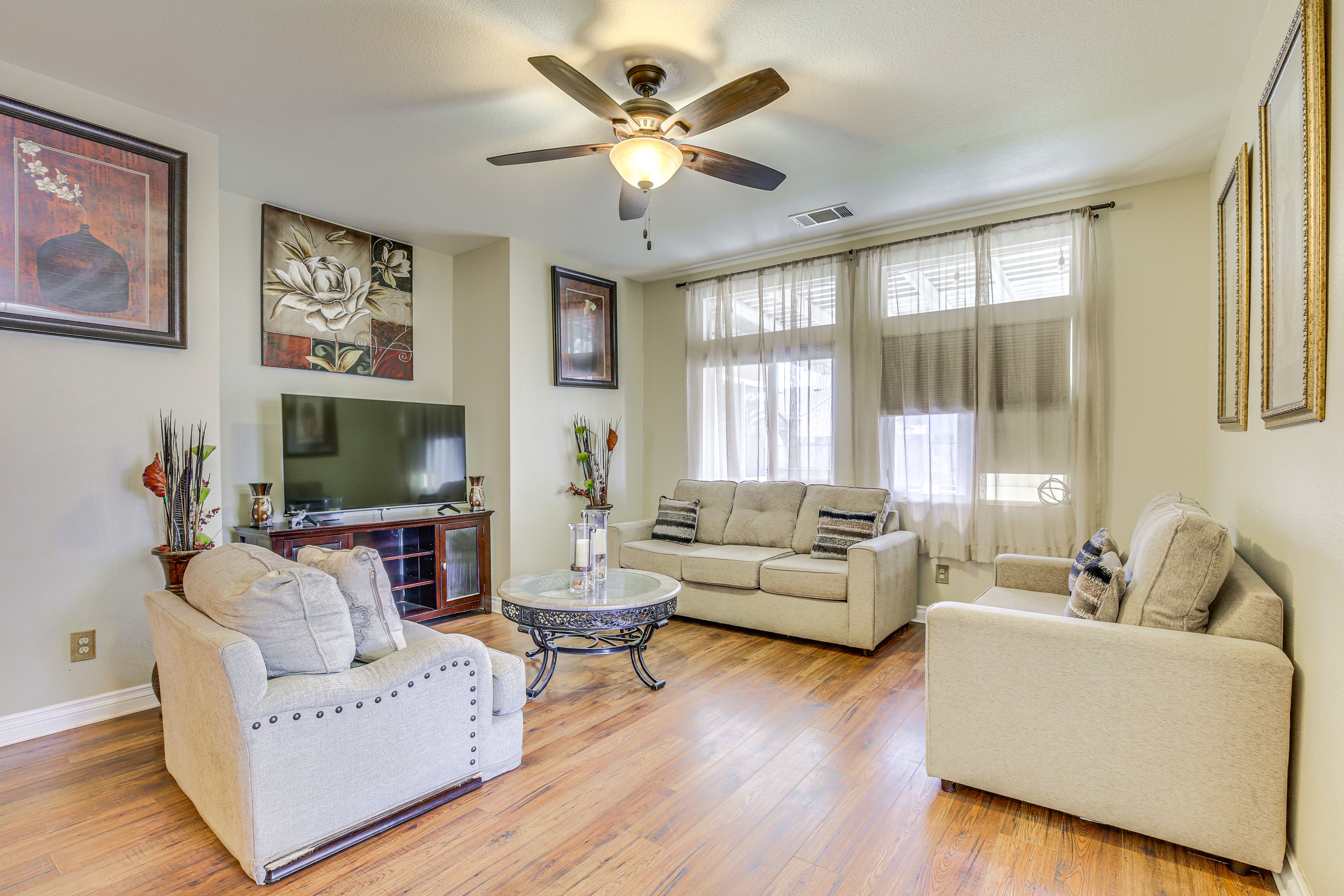 Living Room | Ceiling Fans