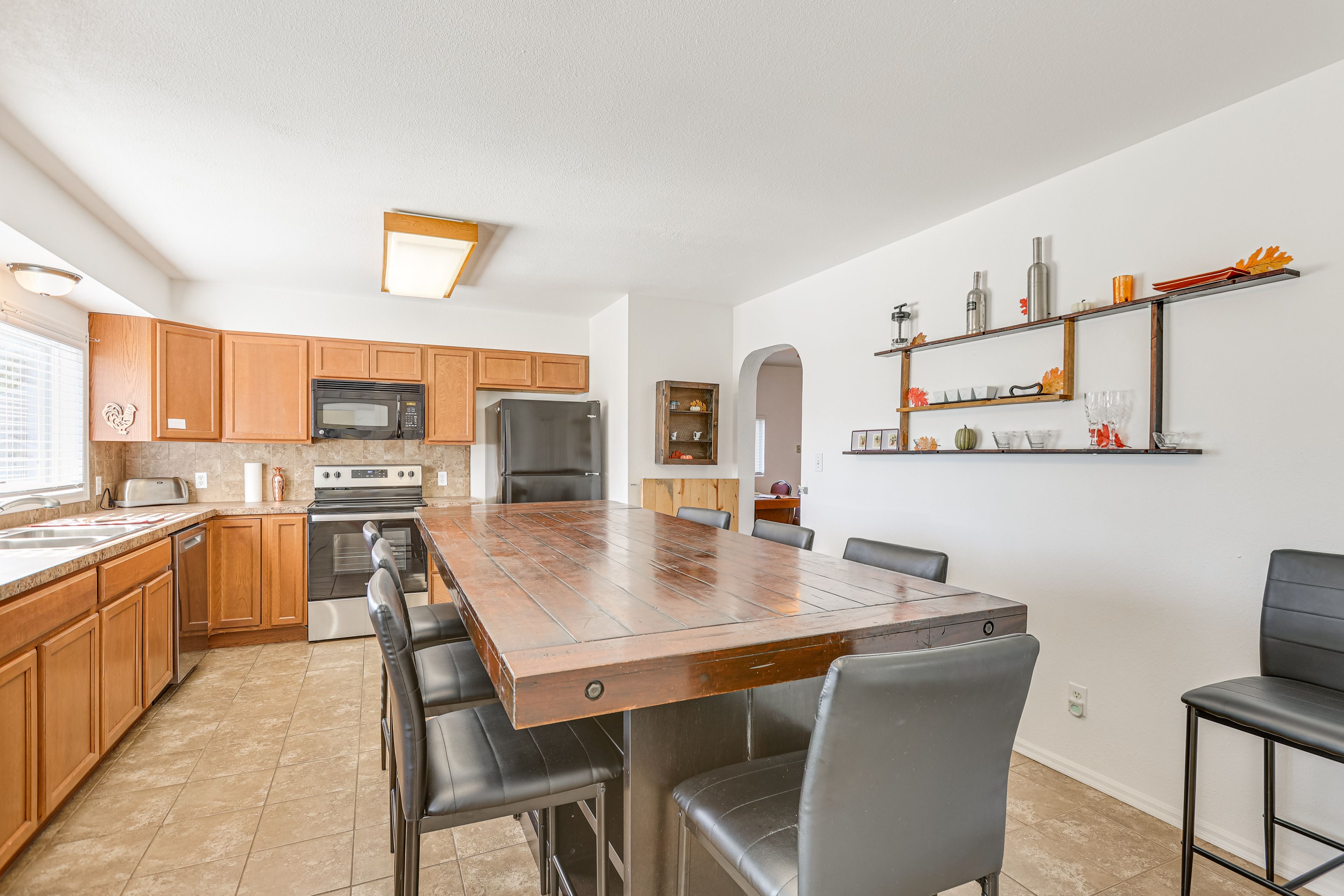 Kitchen & Dining Area | Dishwasher