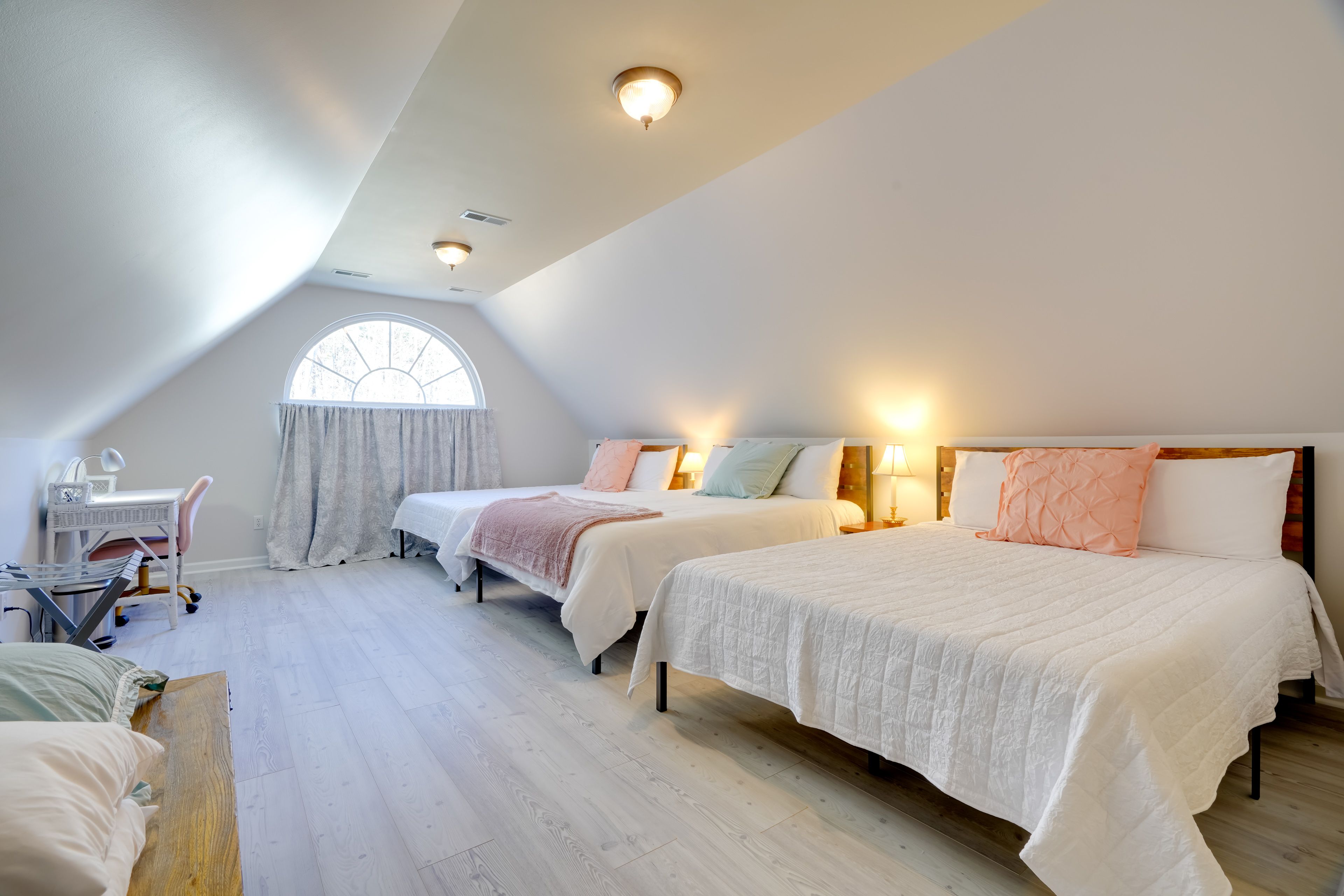 Bedroom 2 | 3 Queen Beds | 2nd Floor
