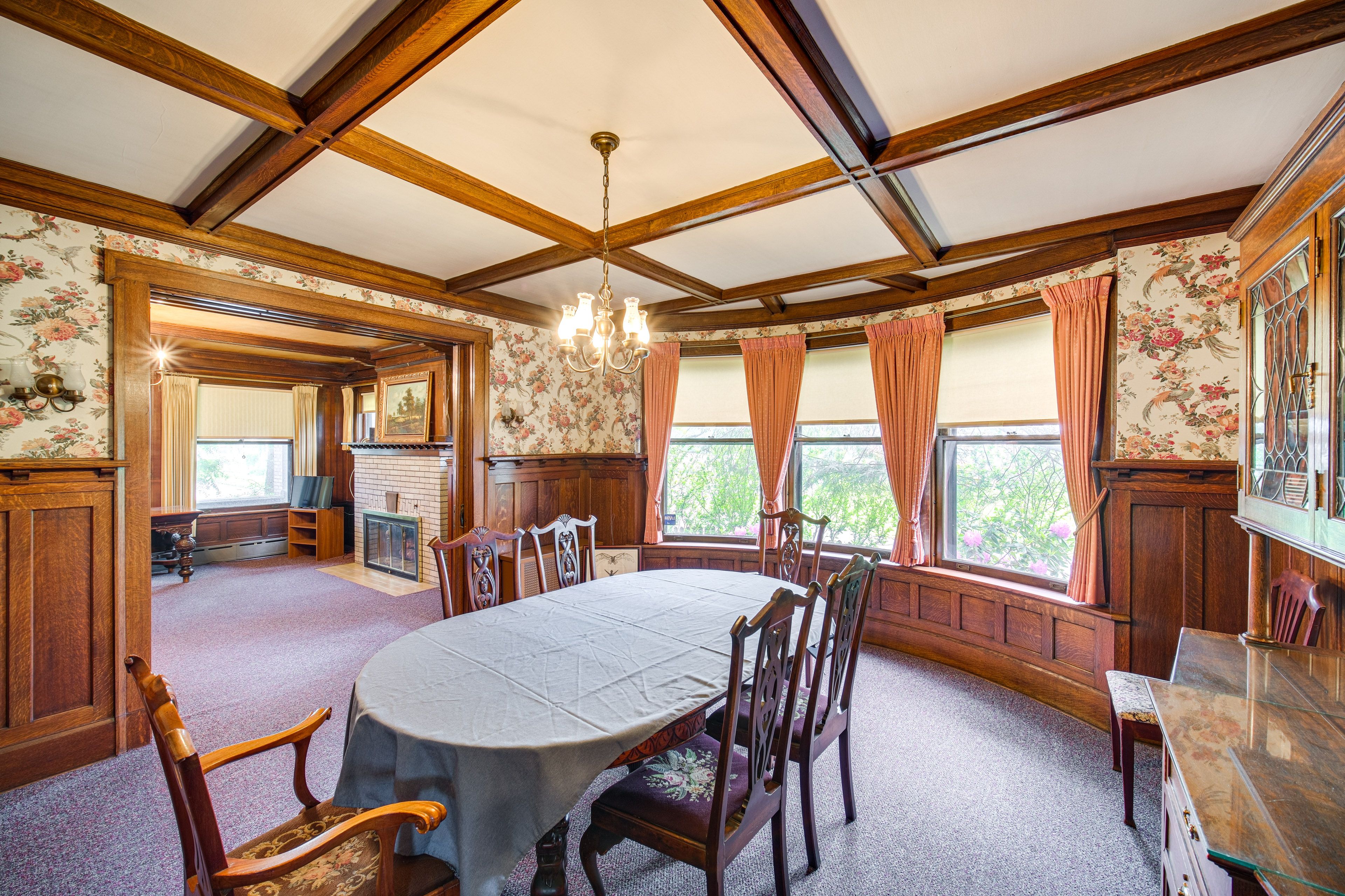 Formal Dining Room | 1st Floor | Dishware & Flatware