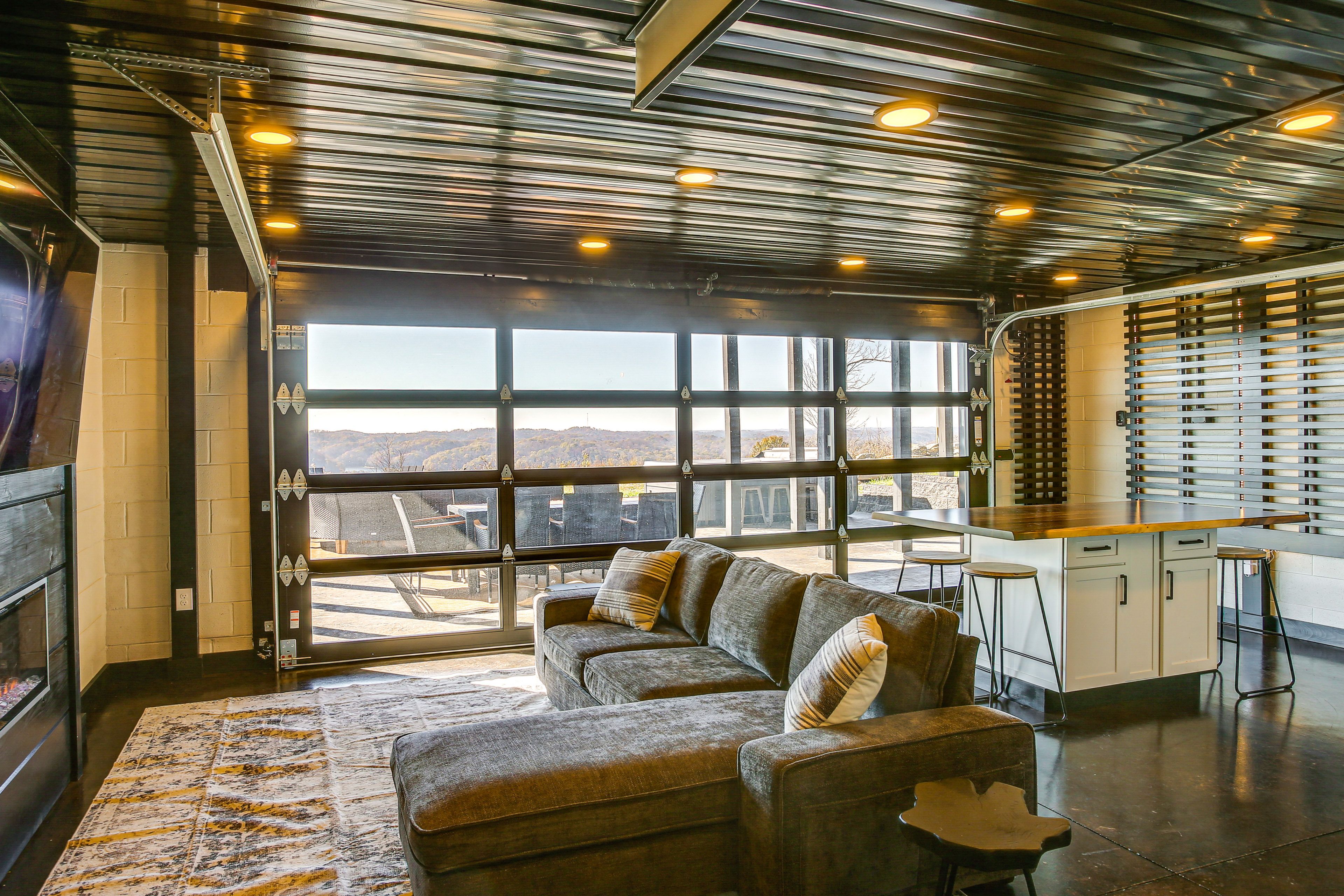 Game Room | Smart TV | Electric Fireplace | Lower Level
