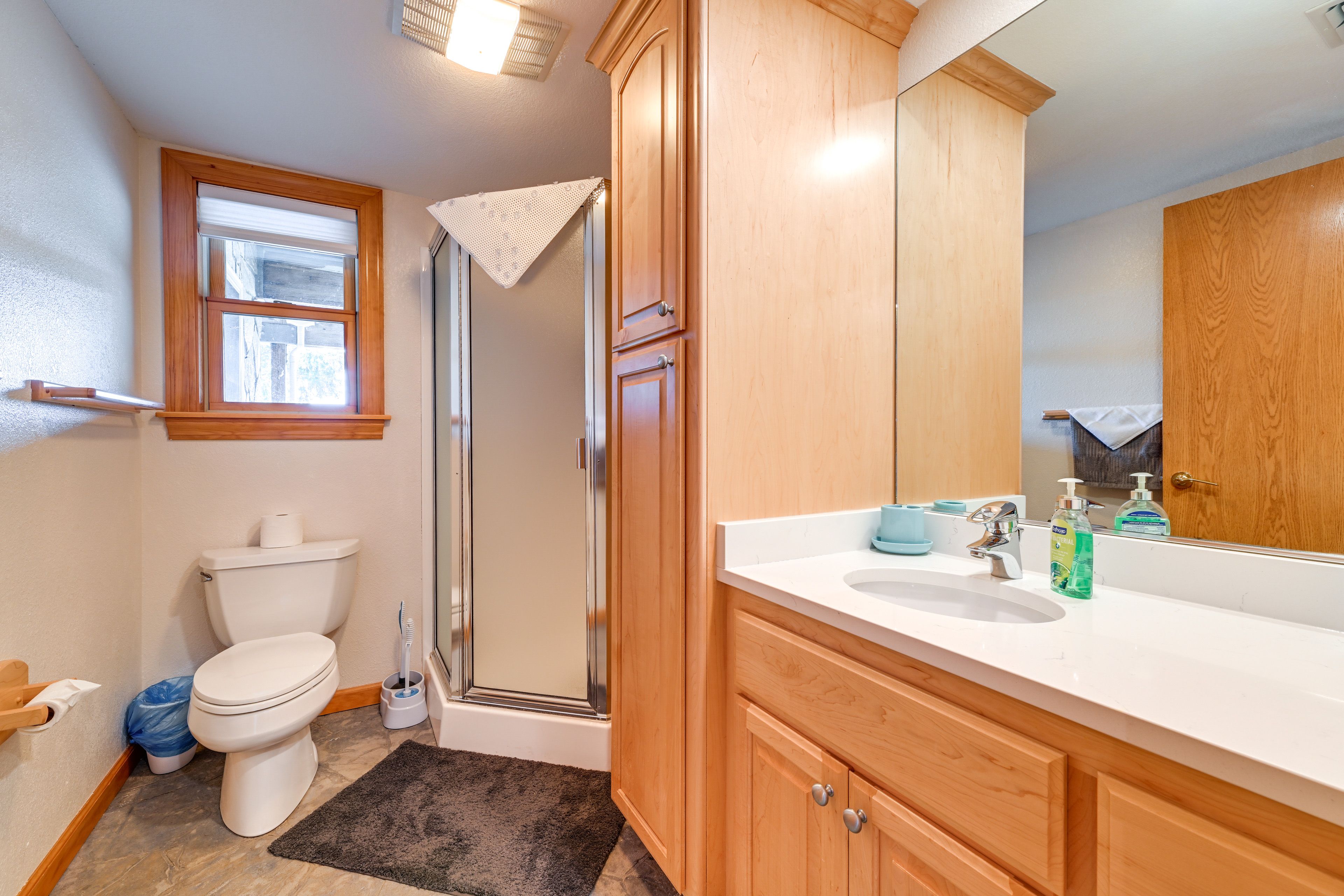 Full Bathroom | Lower Level