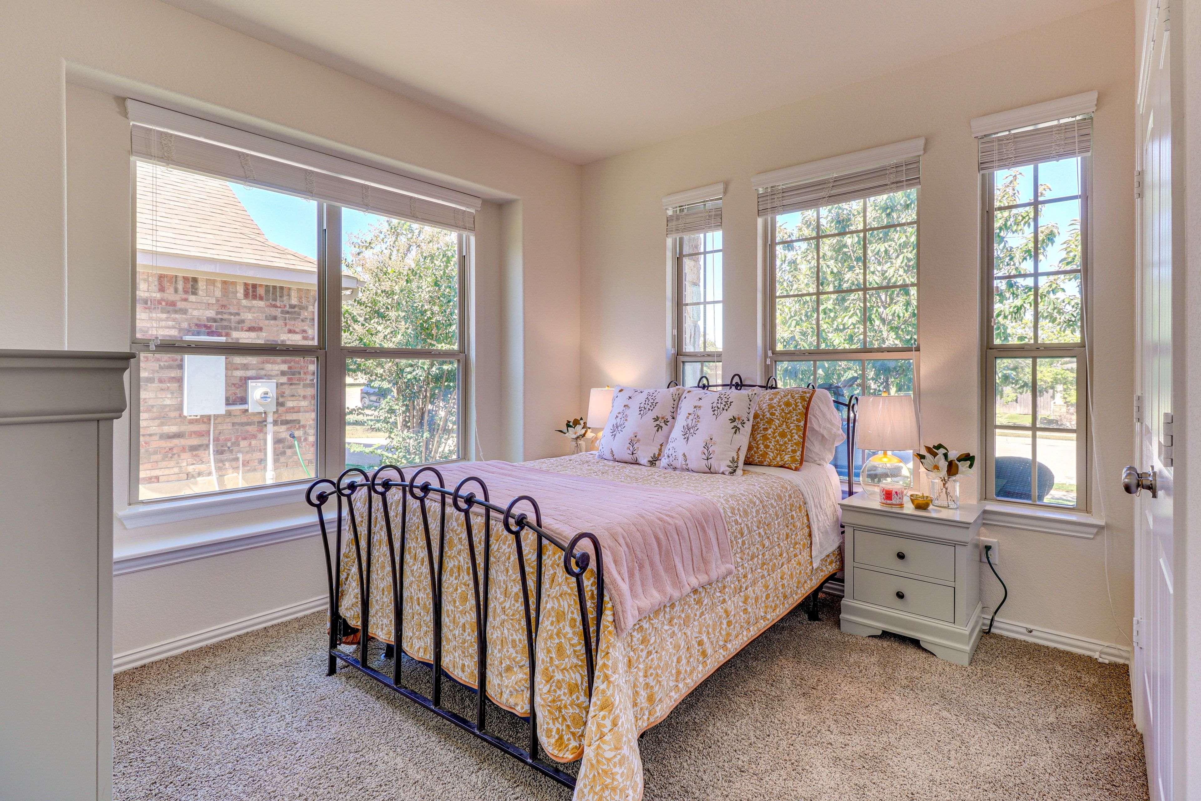 Bedroom 2 | 1st Floor | Full Bed
