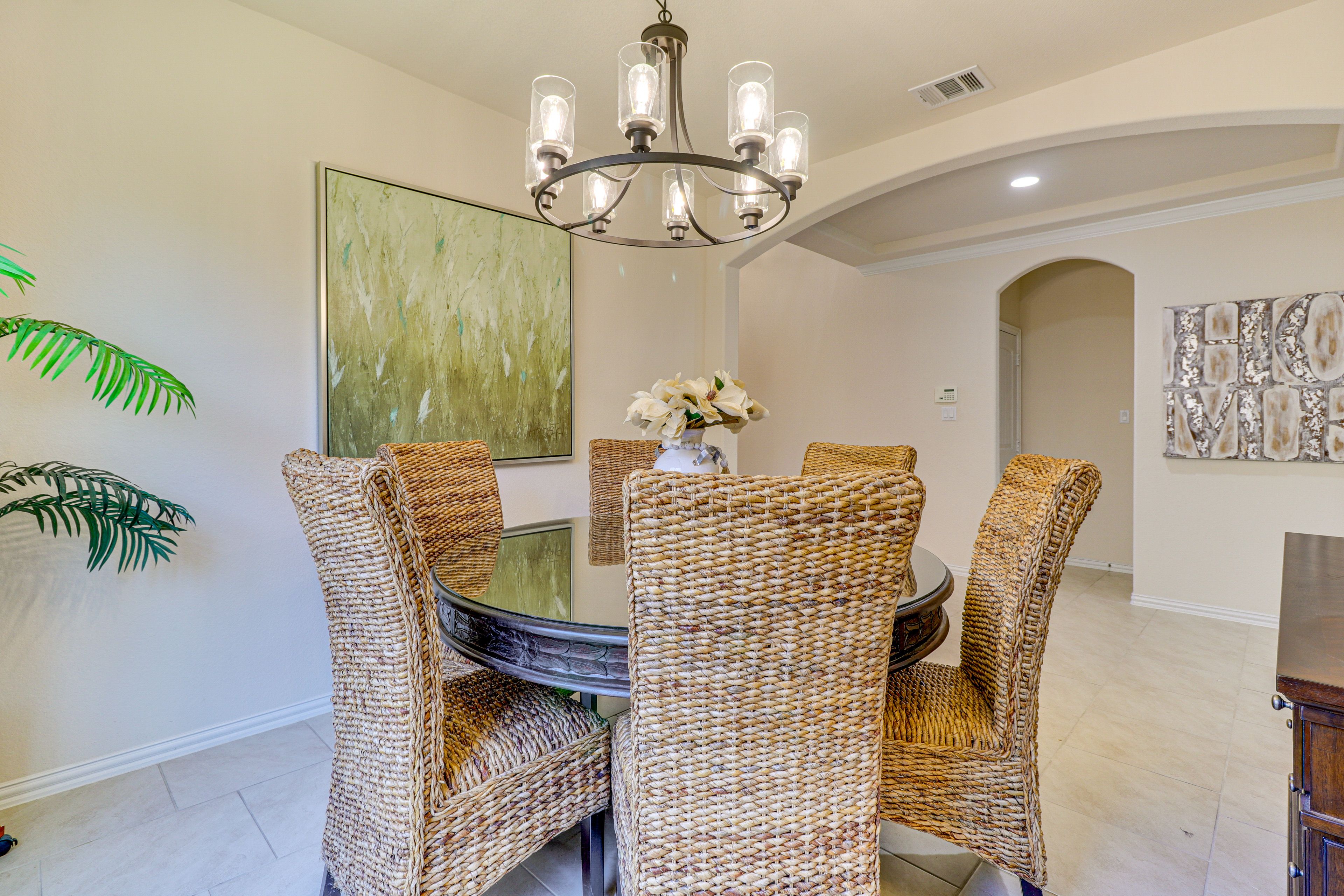 Formal Dining Room | 1st Floor