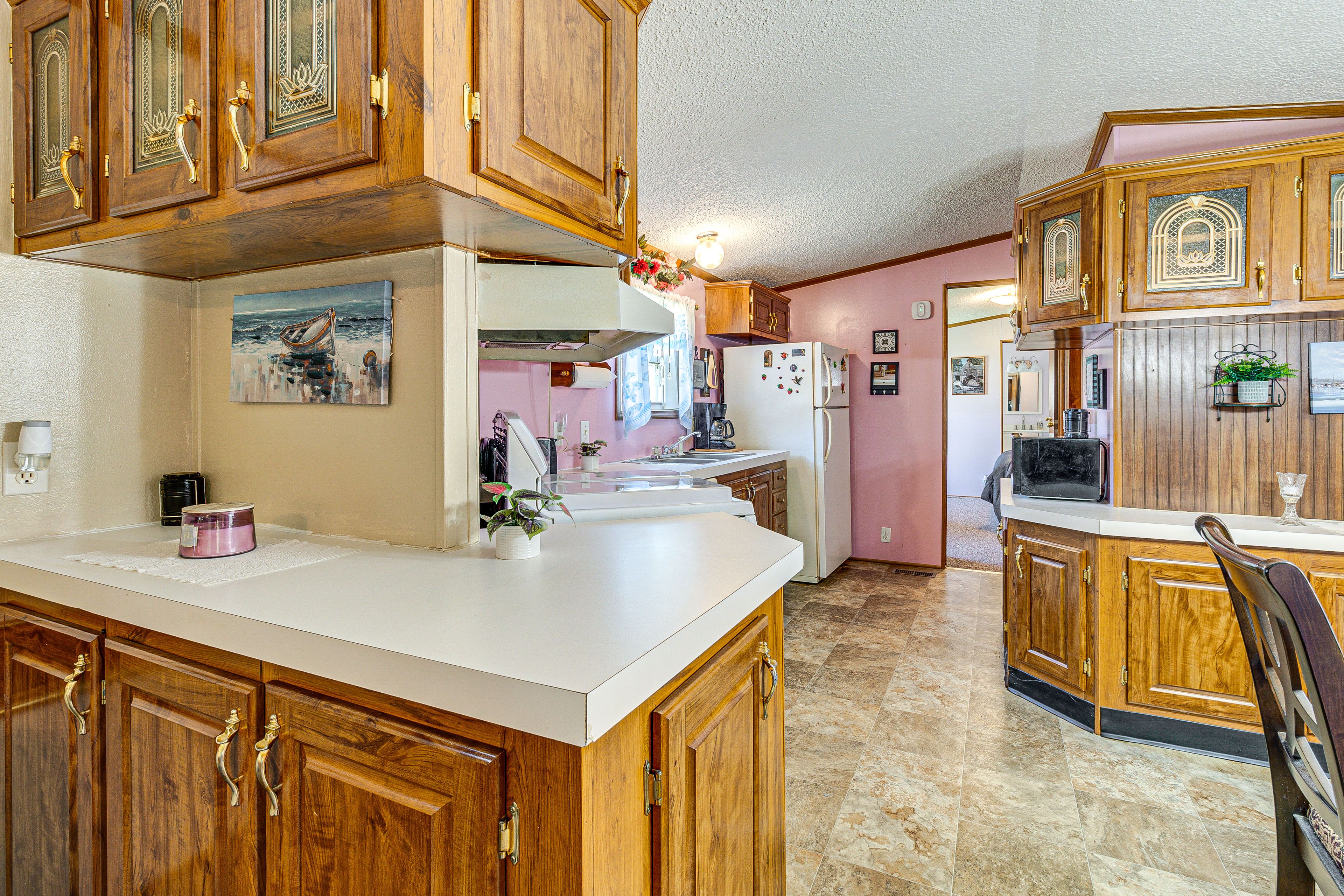 Kitchen | Drip Coffee Maker | Dishwasher | Toaster