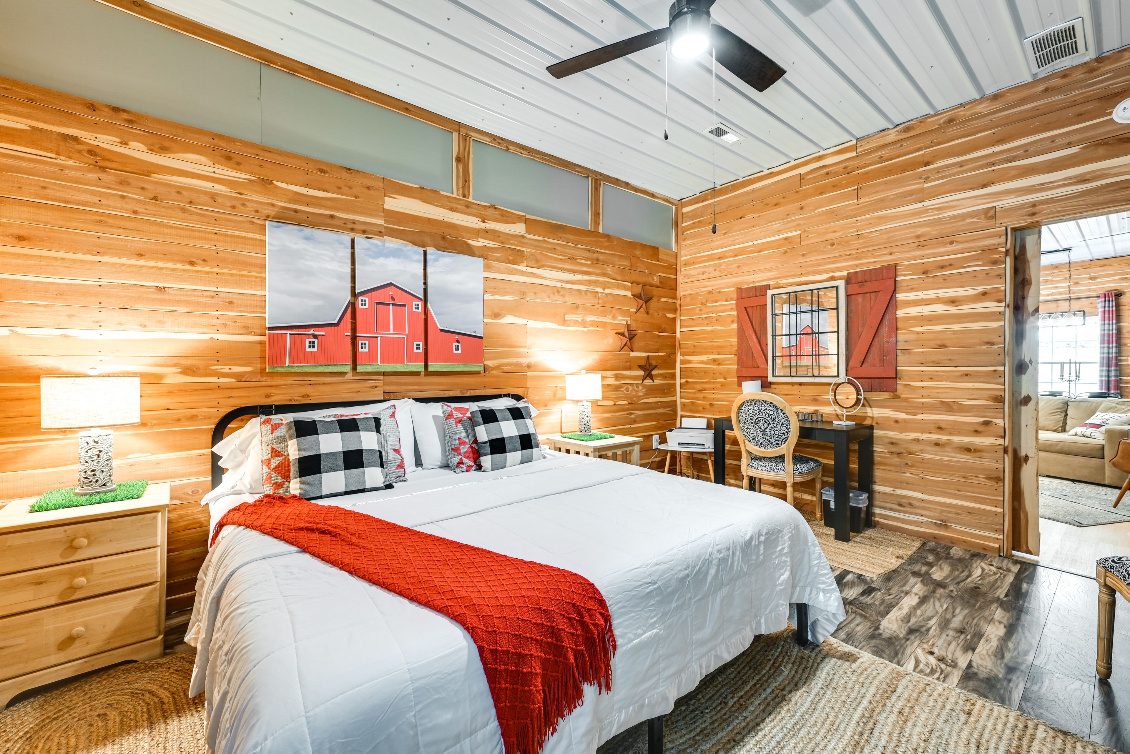 Bedroom 1 | King Bed | Linens Provided | Smart TV
