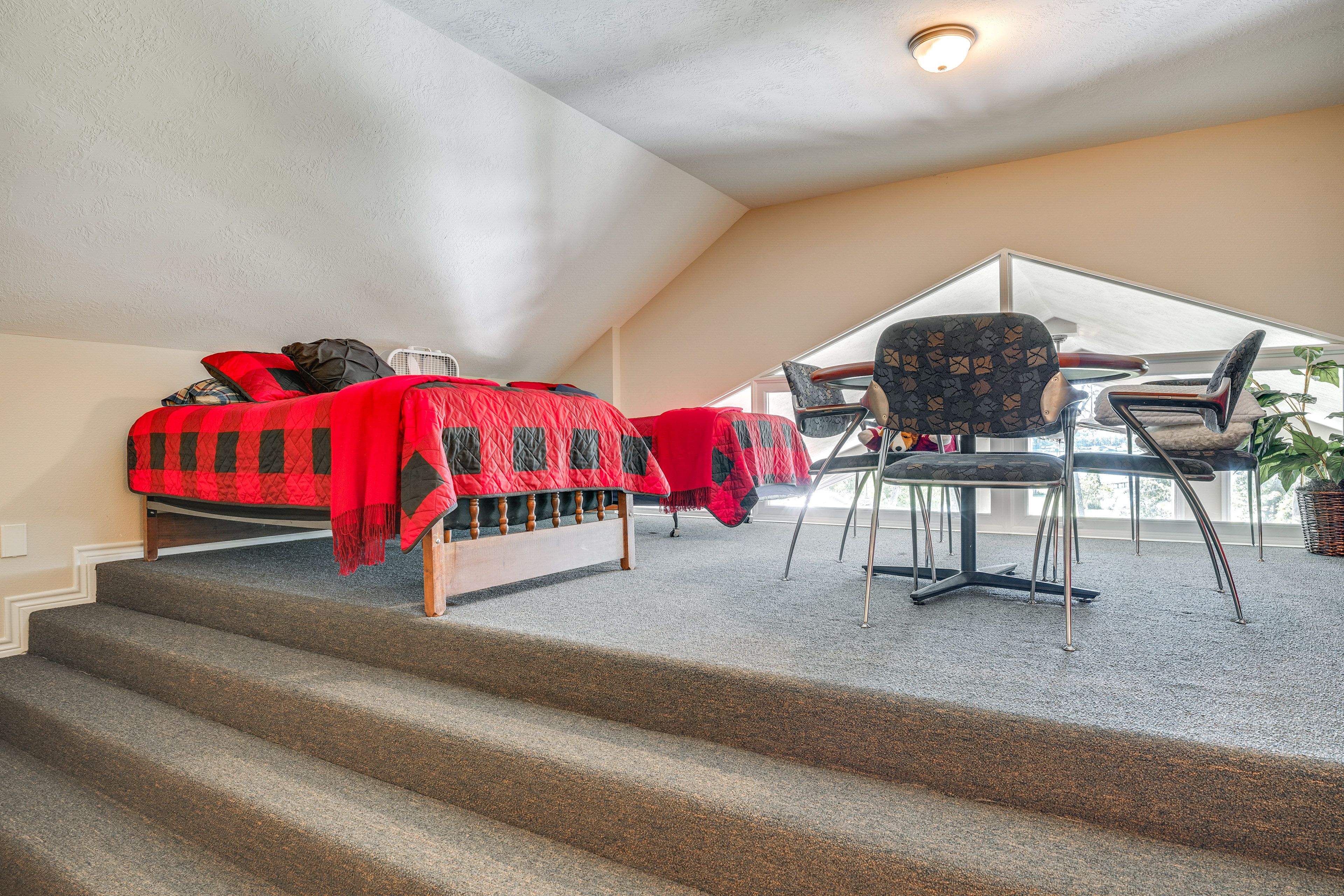 Loft | 2nd Floor | 2 Full Beds | Twin Bunk Bed | Full Futon