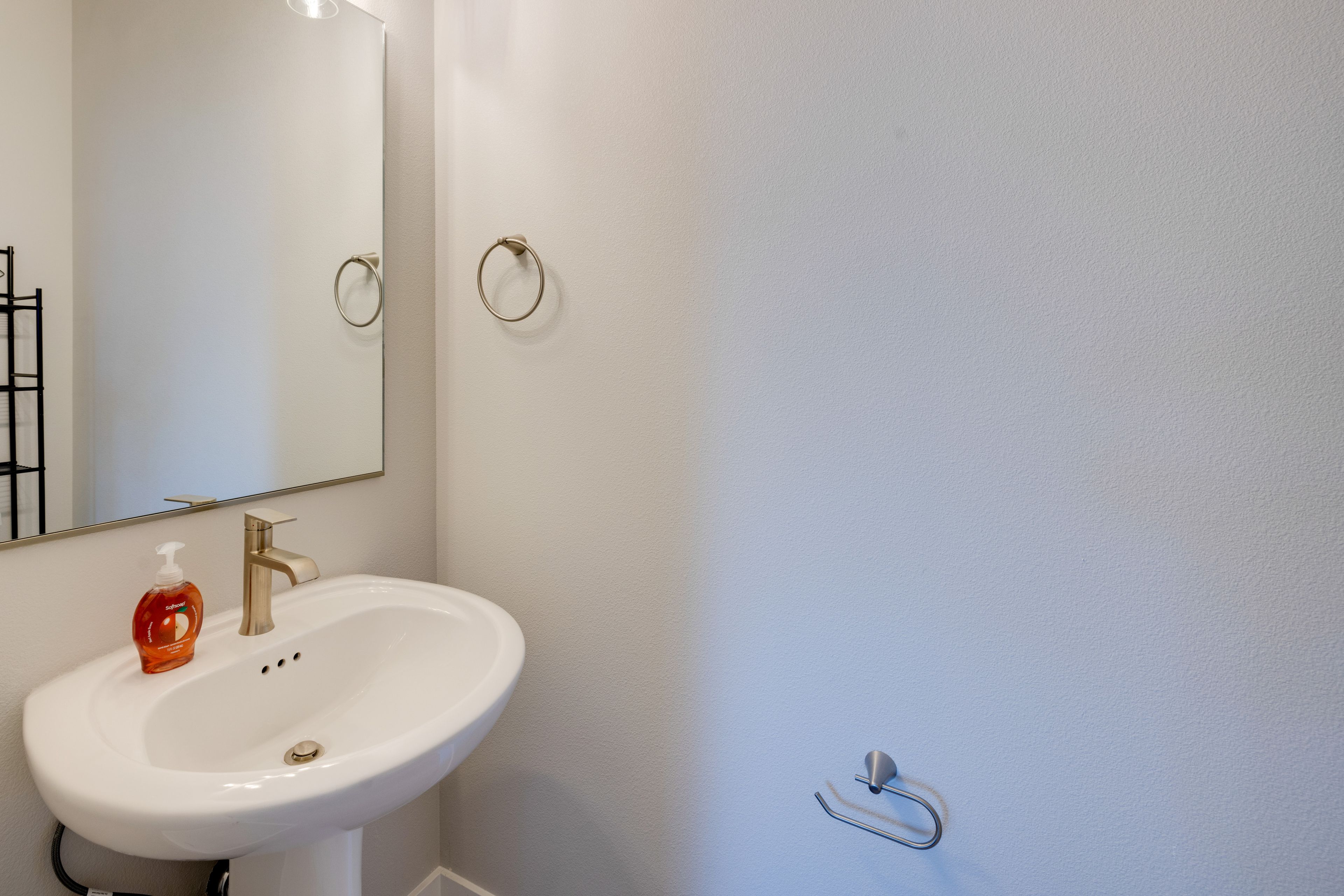 Half Bathroom | 1st Floor