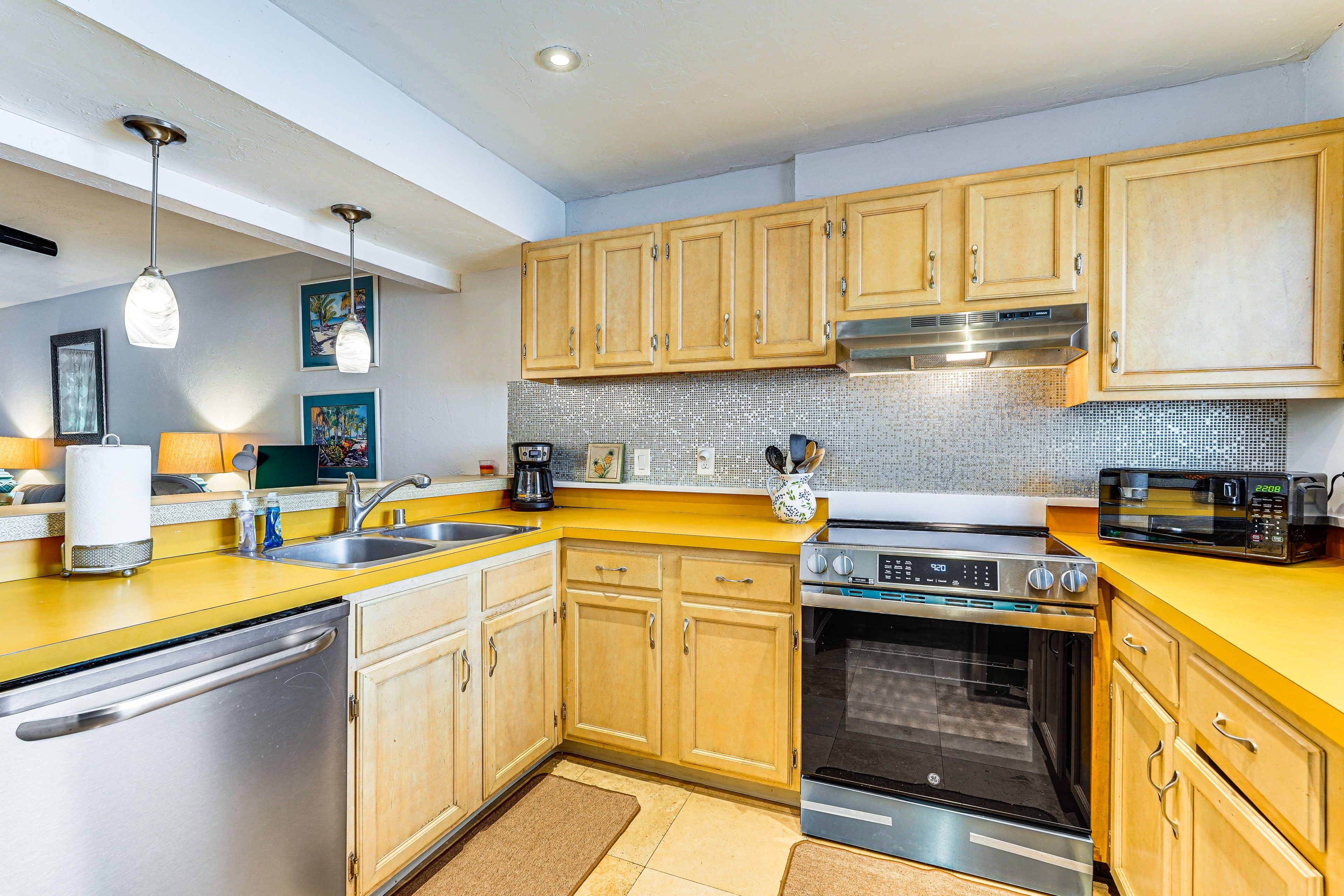 Kitchen | Drip Coffee Maker | Toaster | Cooking Basics