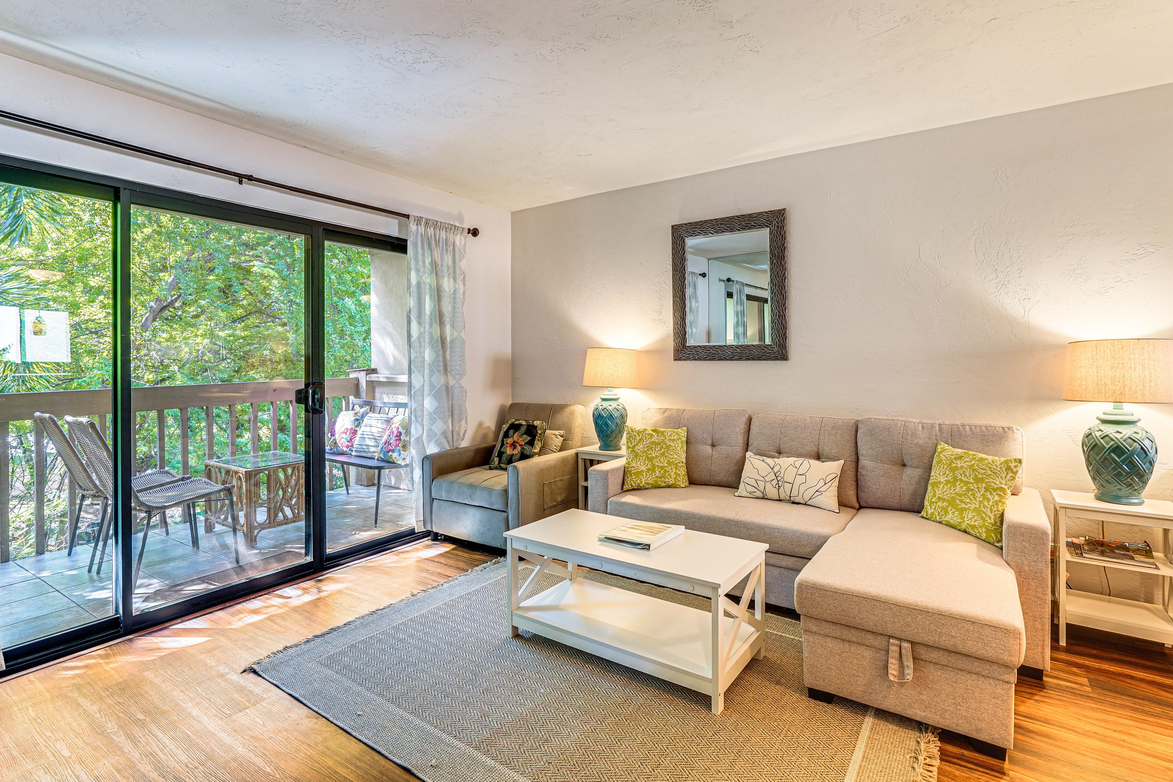 Kailua-Kona Vacation Rental | 2BR | 2BA | 909 Sq Ft | Step-Free Access
