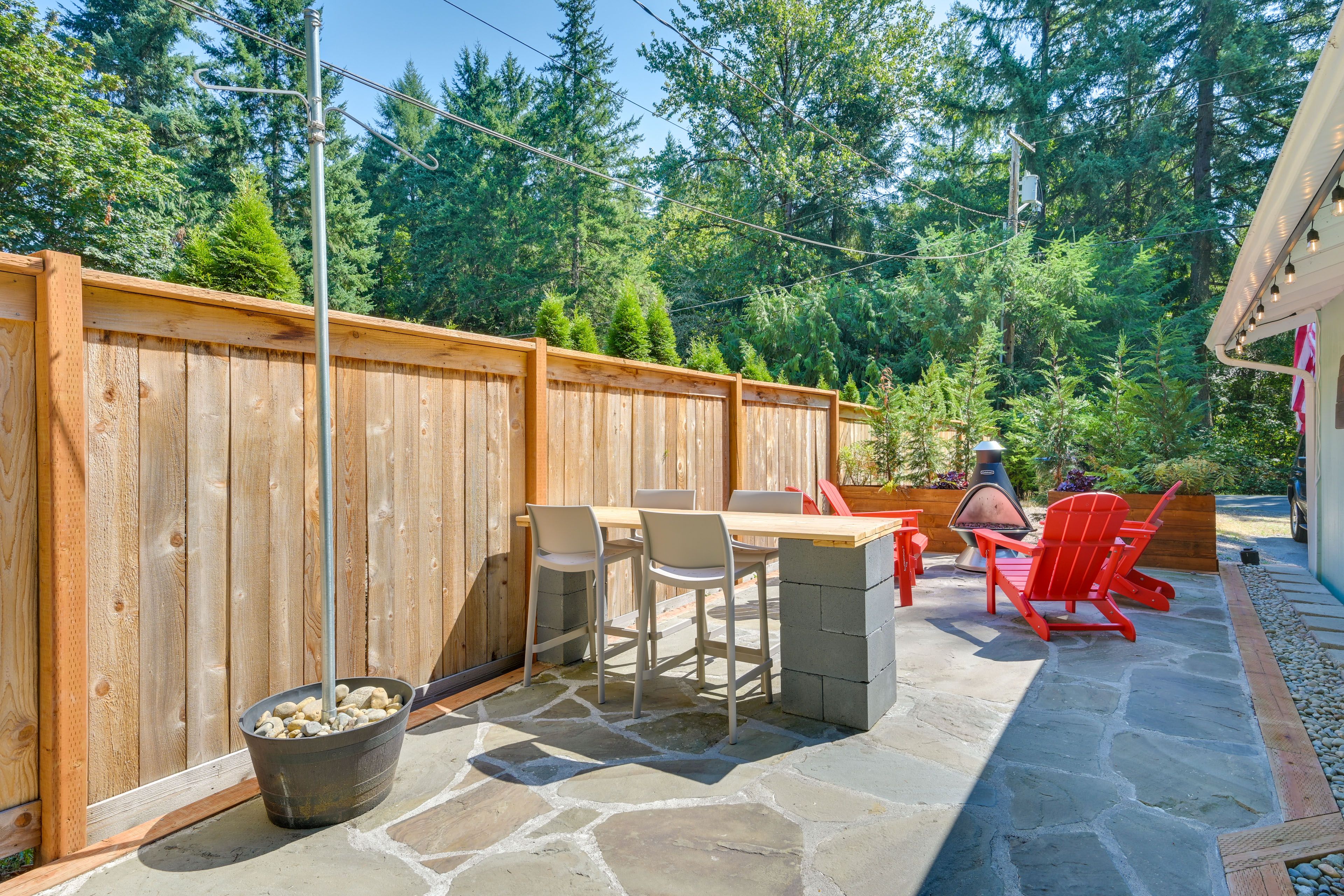 Private Patio | Gas Grill | Gas Fire Pit w/ Seating