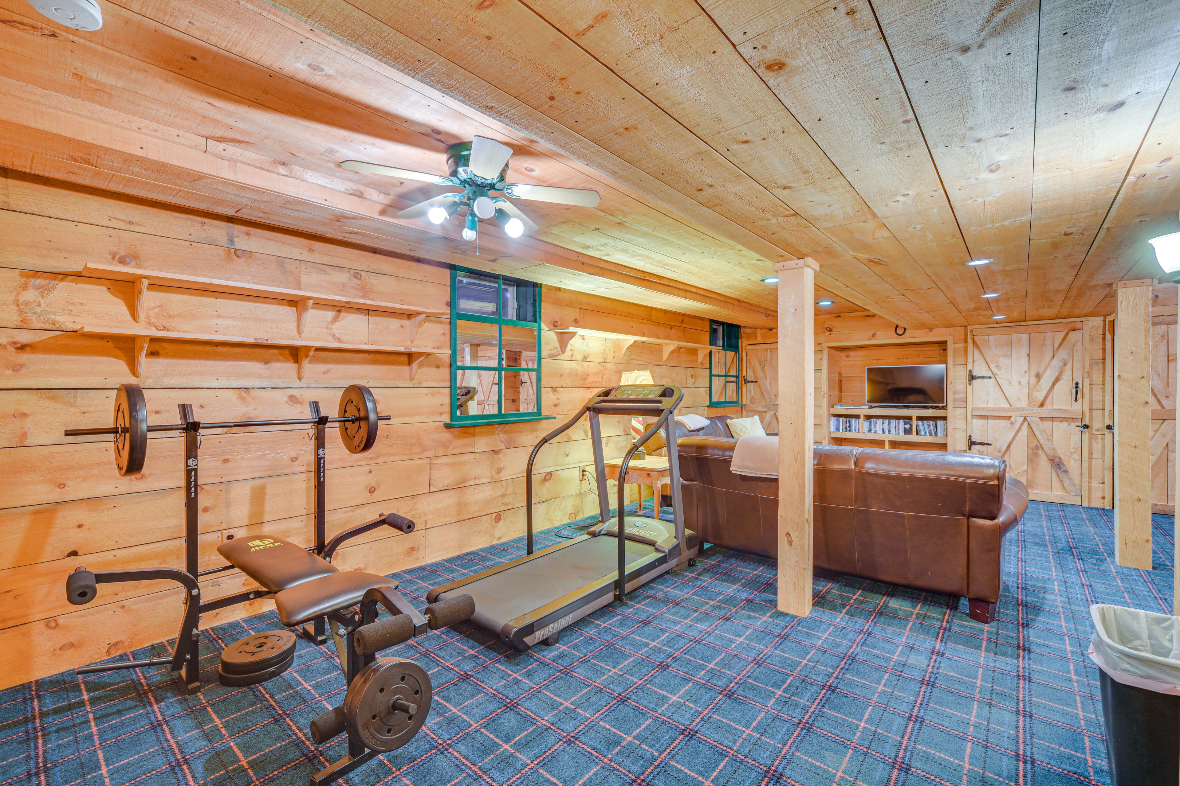 Home Gym Equipment | Basement