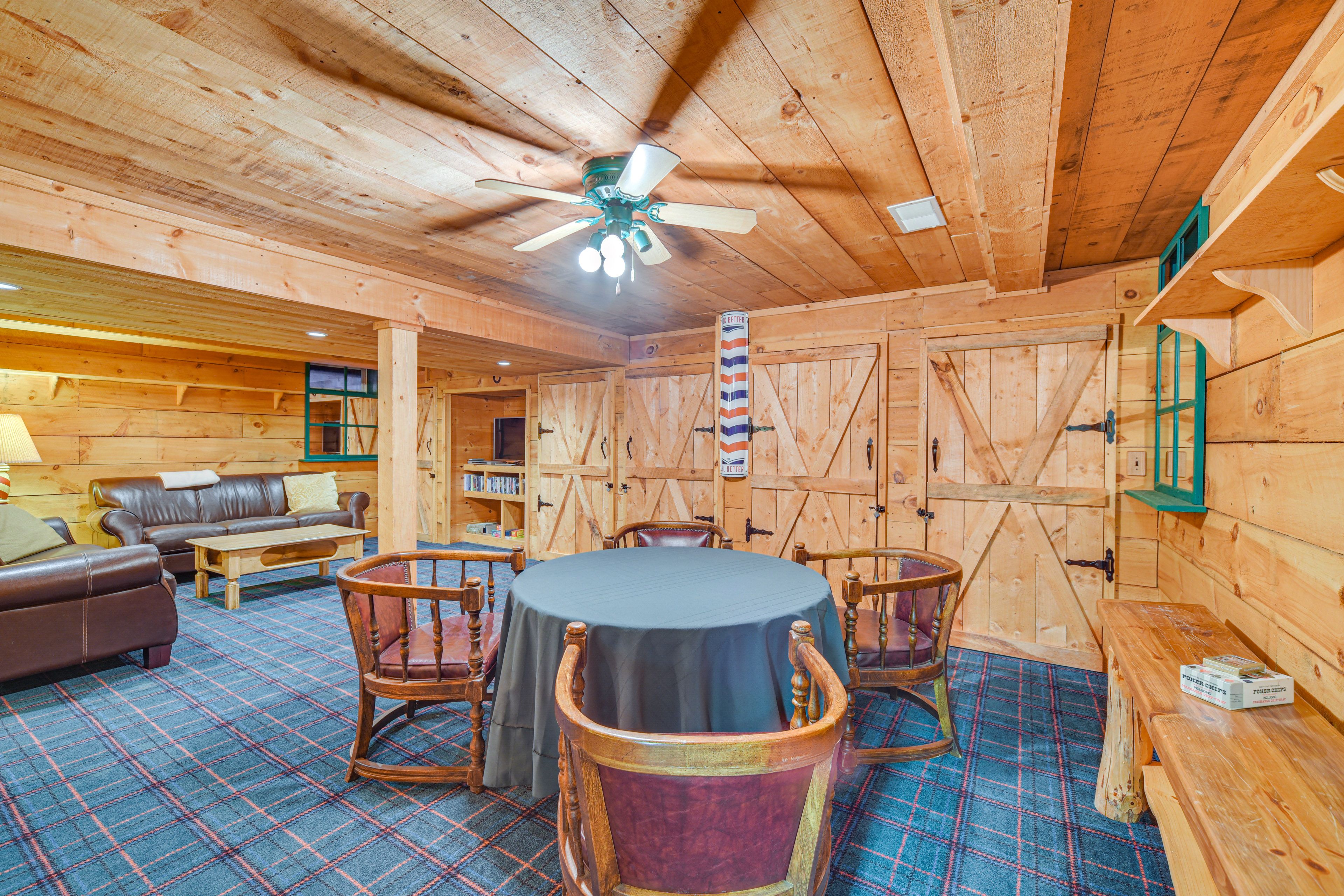 Lower Living Area | Card Table | Flat-Screen TV | Board Games | Basement