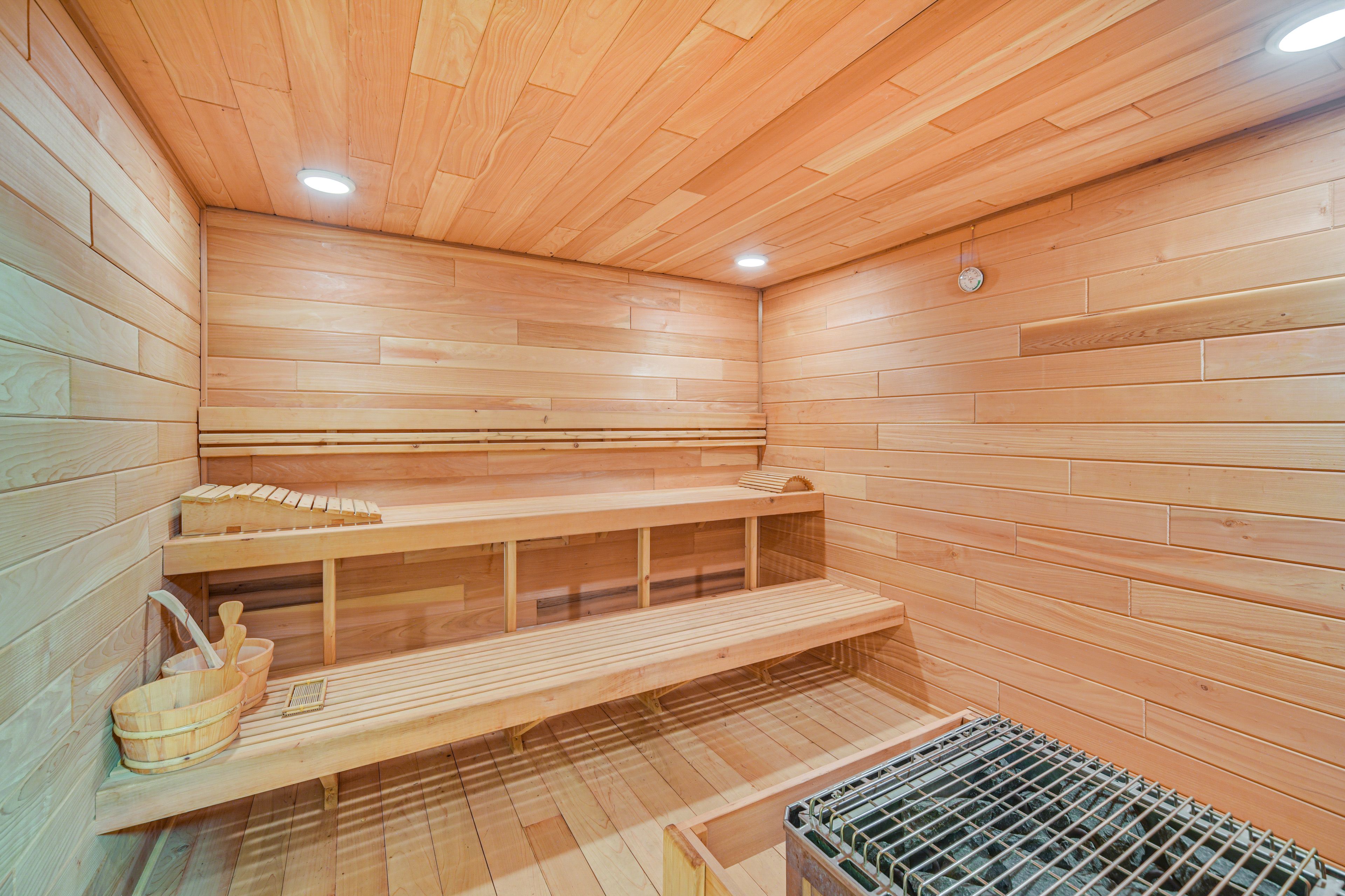 8-Person Sauna