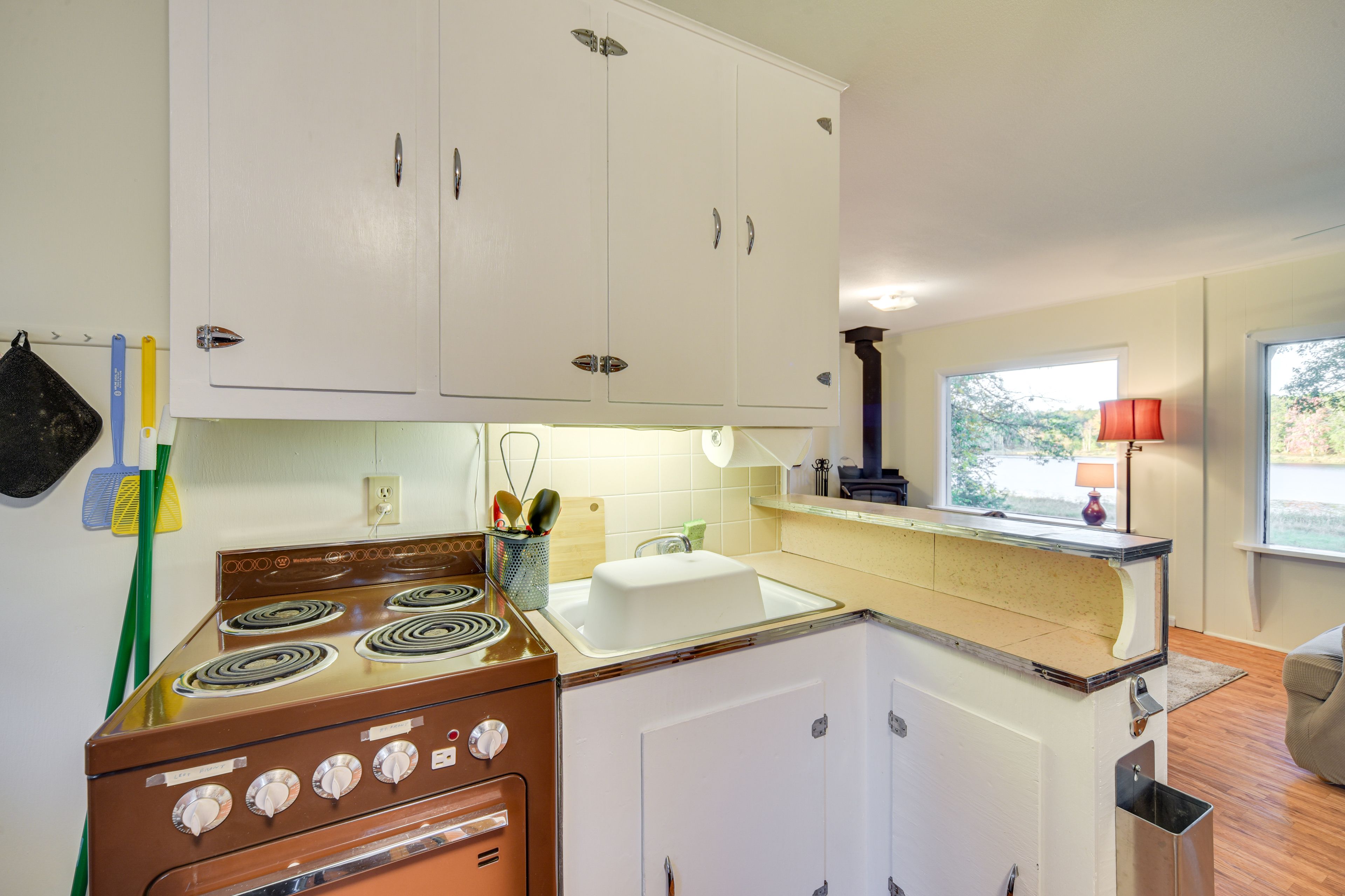 Kitchen | Drip Coffee Pot | Toaster