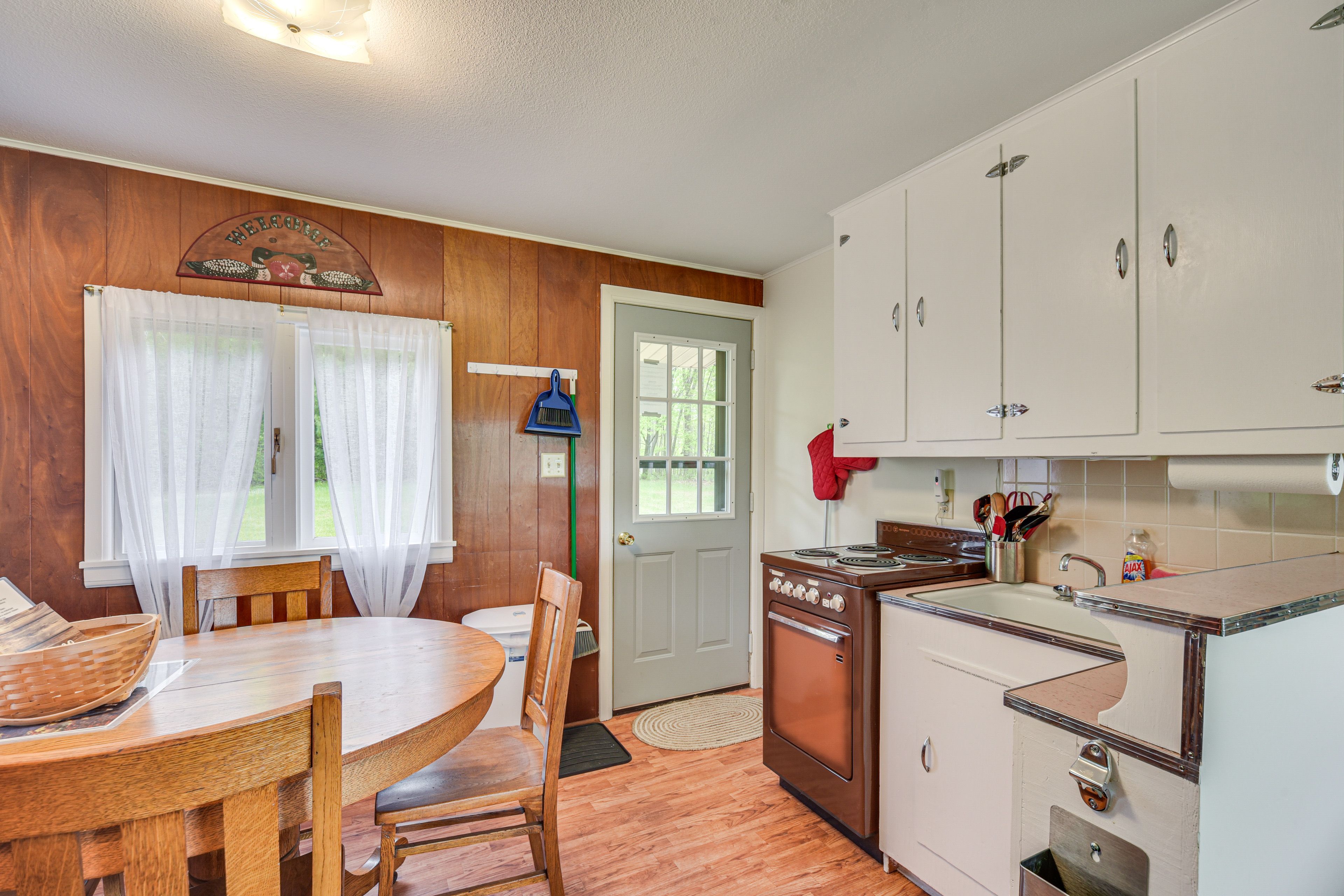 Kitchen | Drip Coffee Pot | Toaster