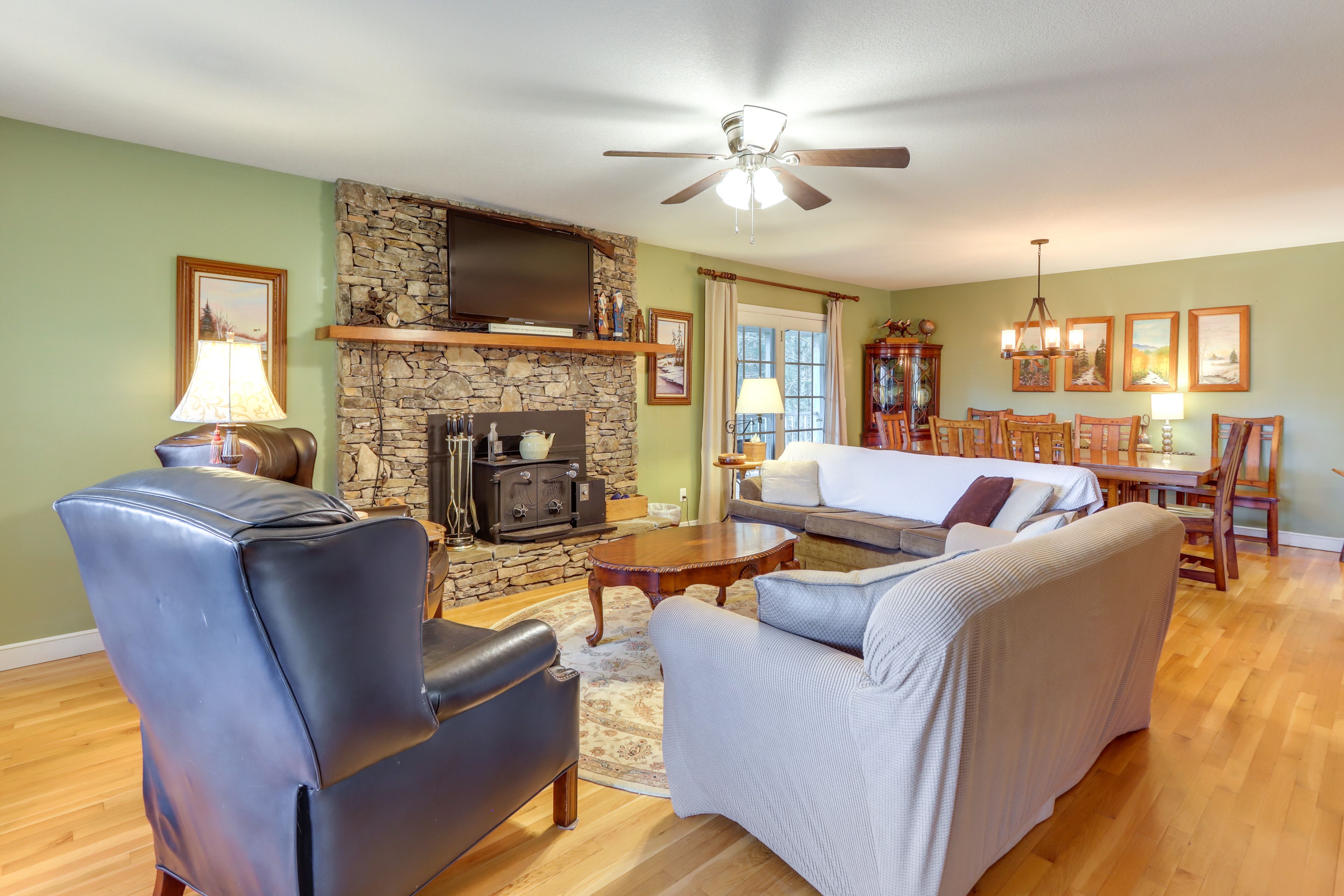Living Room | 1st Floor | Central A/C & Heating