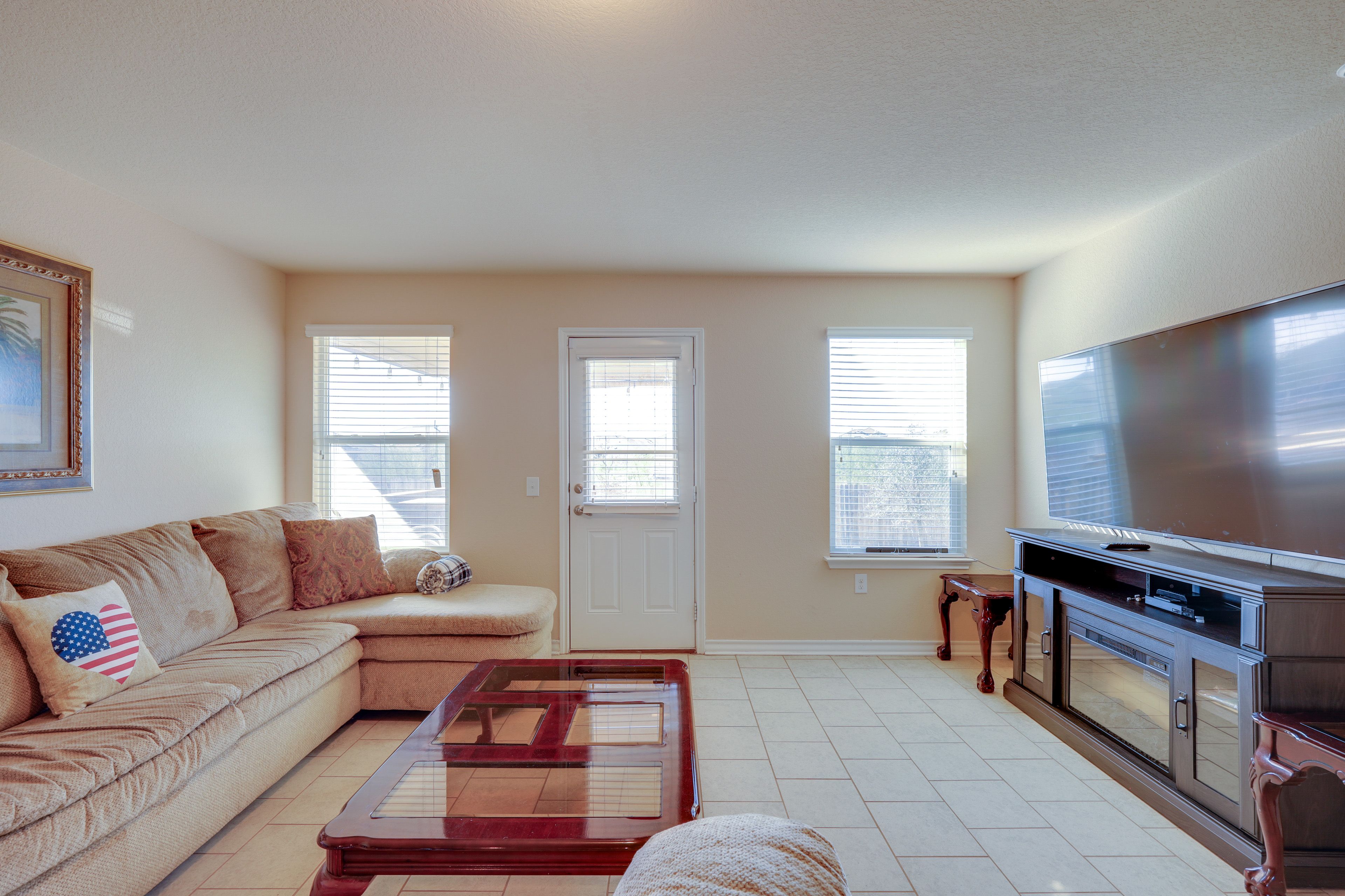 Living Room | Full Sleeper Sofa | Smart TV | 1st Floor
