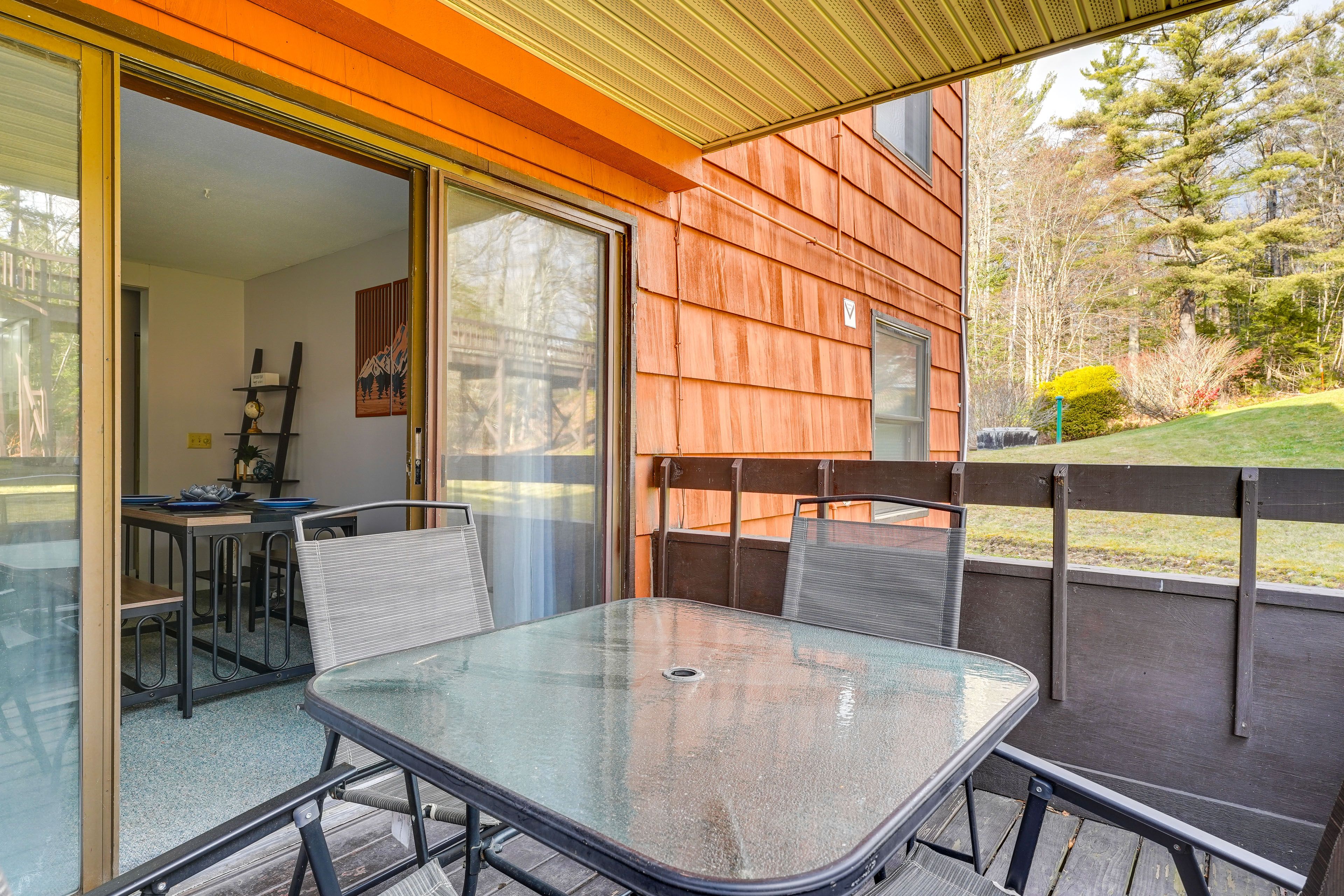 Private Deck