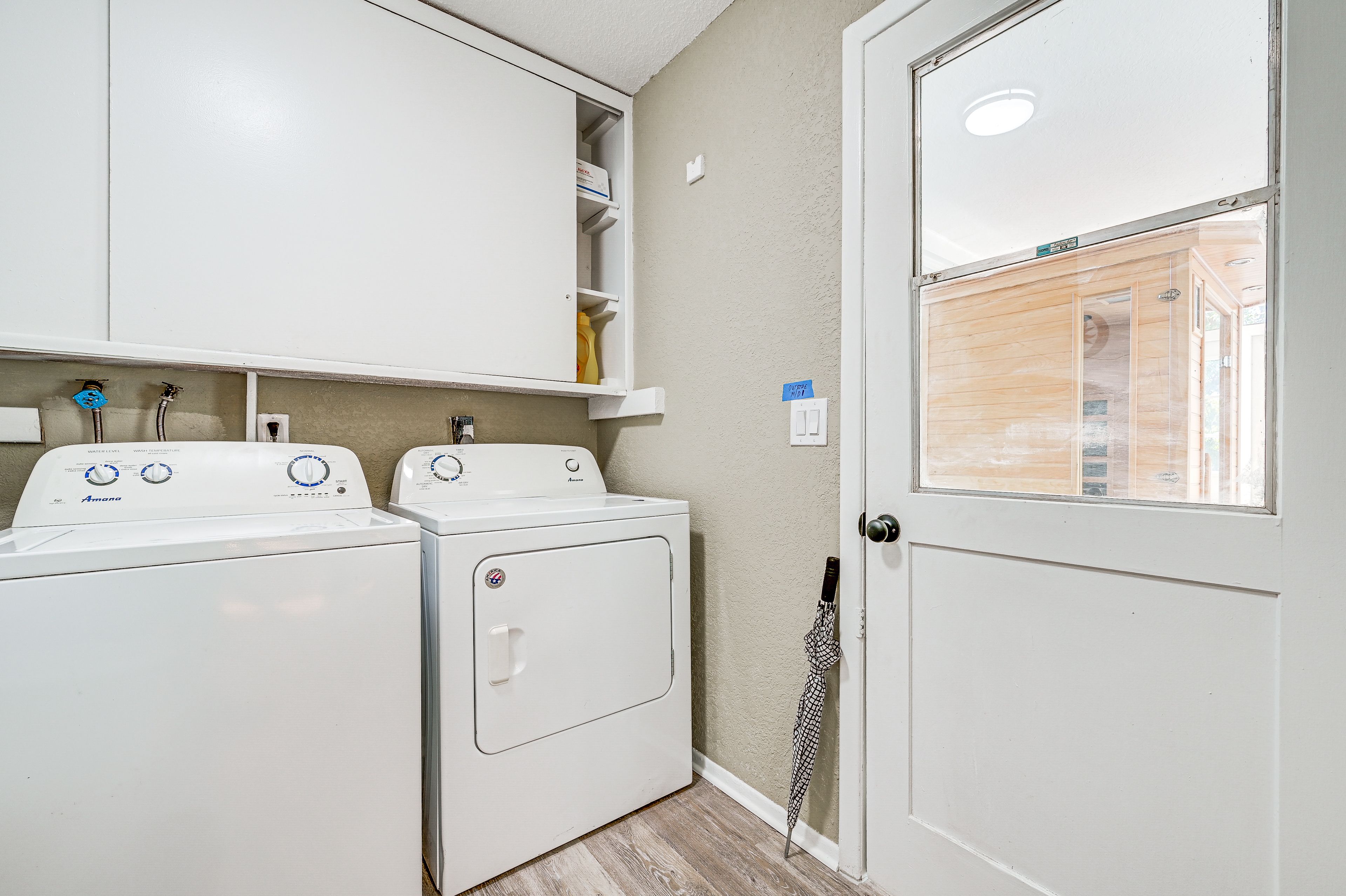 Washer & Dryer