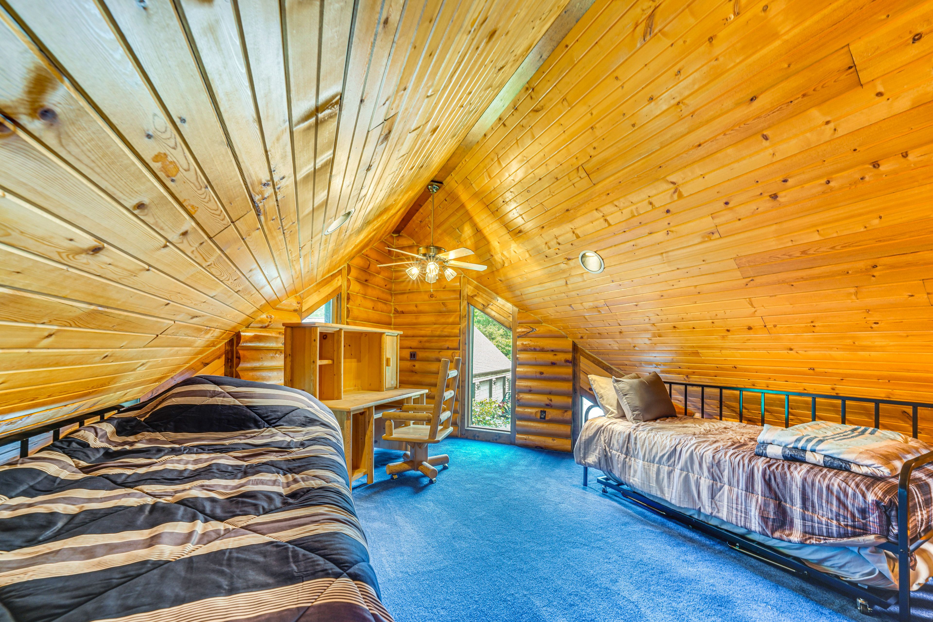 Loft | 2 Twin Beds w/ 2 Twin Trundles | Upper Level