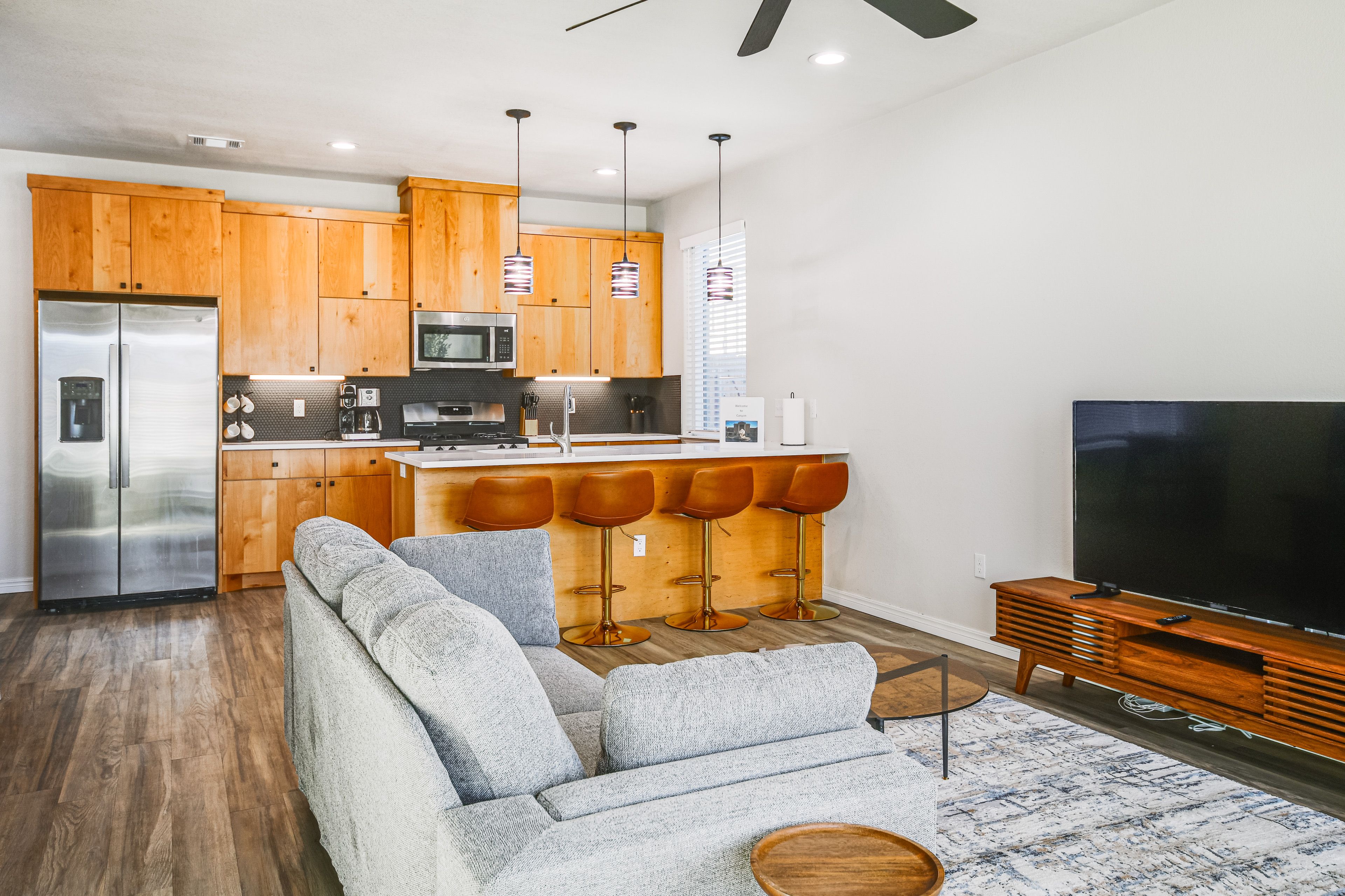 Living Area/Kitchen | 1st Floor | Stainless Steel Appliances