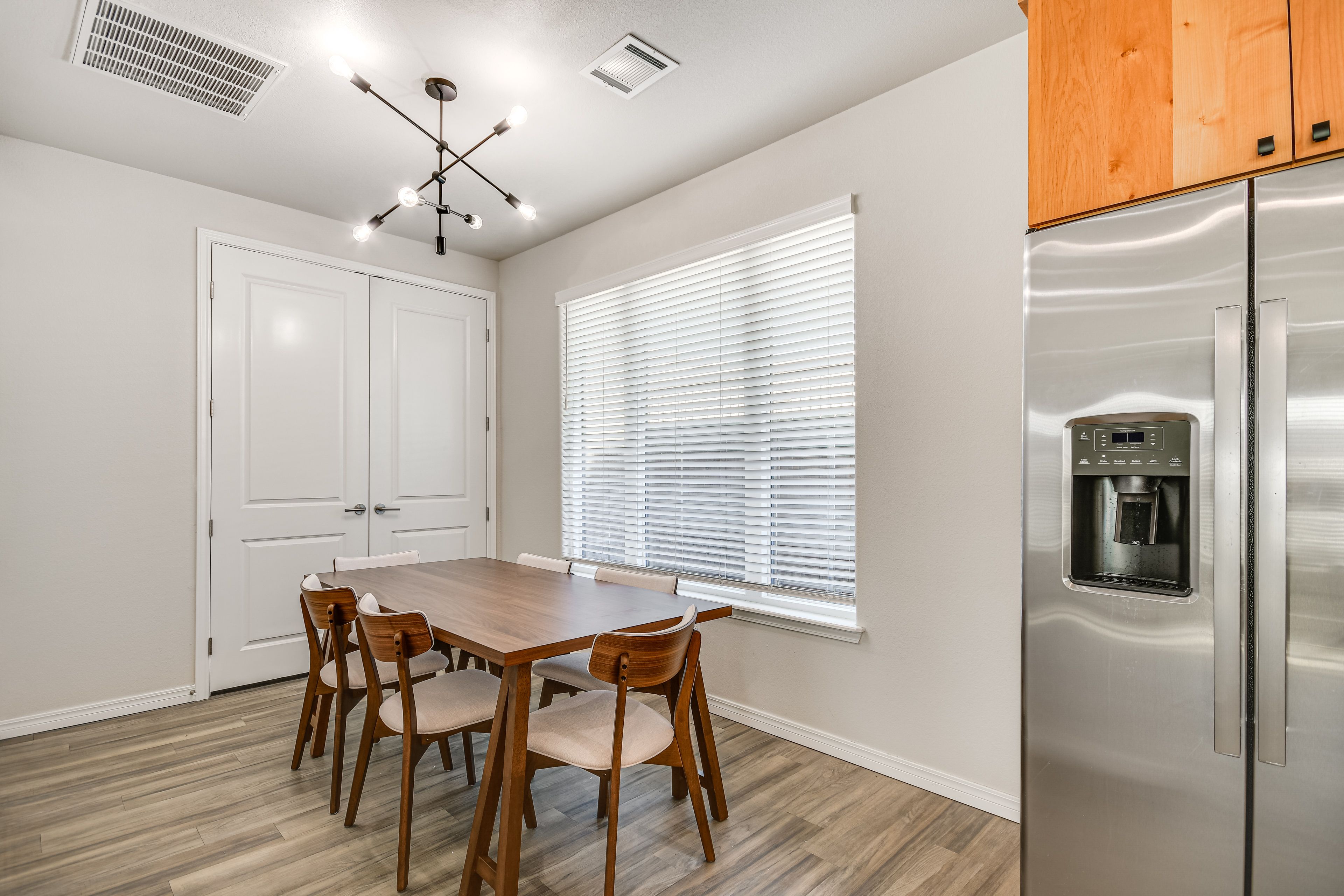 Dining Area | 1st Floor