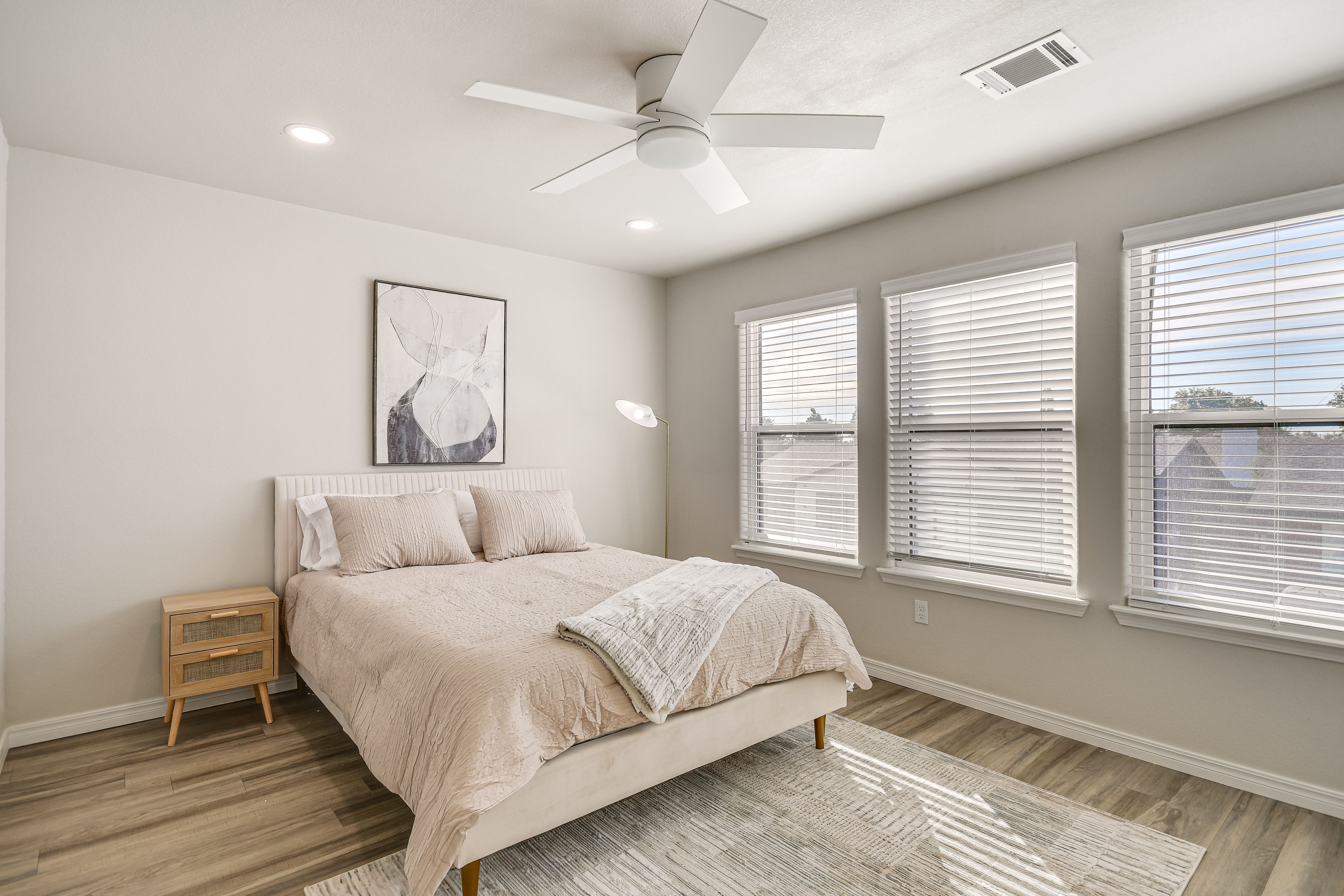 Bedroom 3 | 2nd Floor | Queen Bed