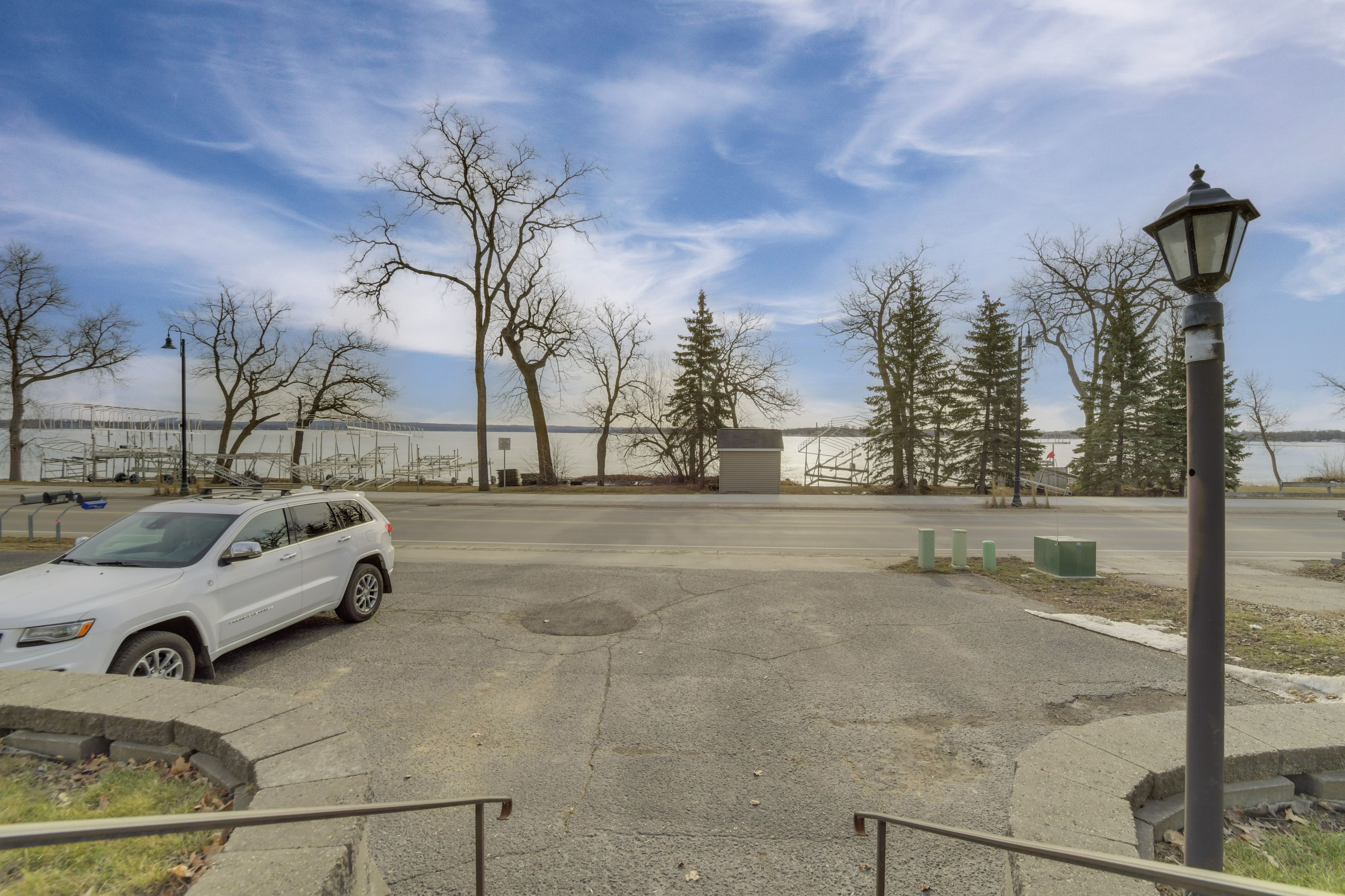 Parking | Shared Lot (3 Vehicles)