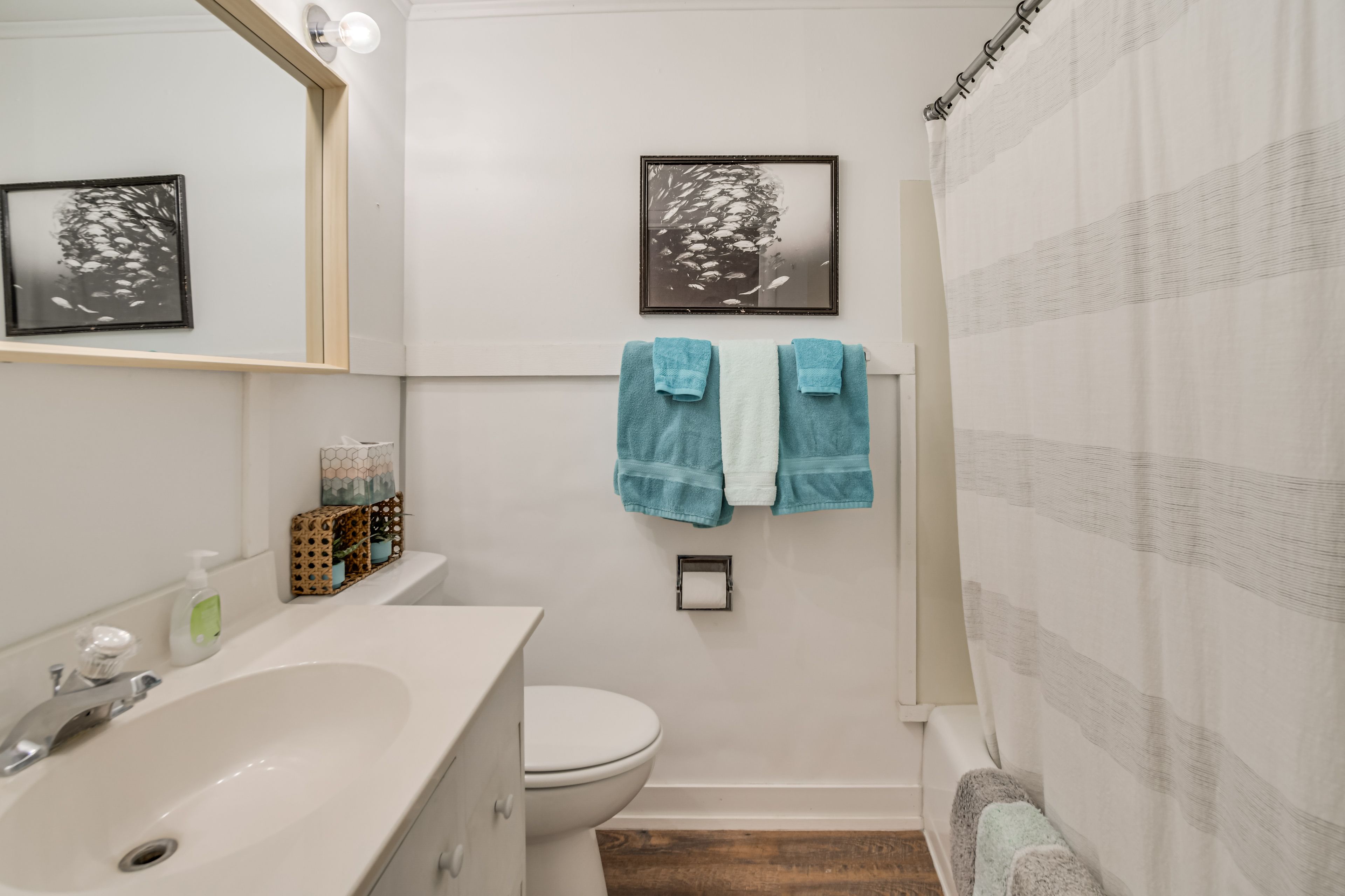 Full Bathroom