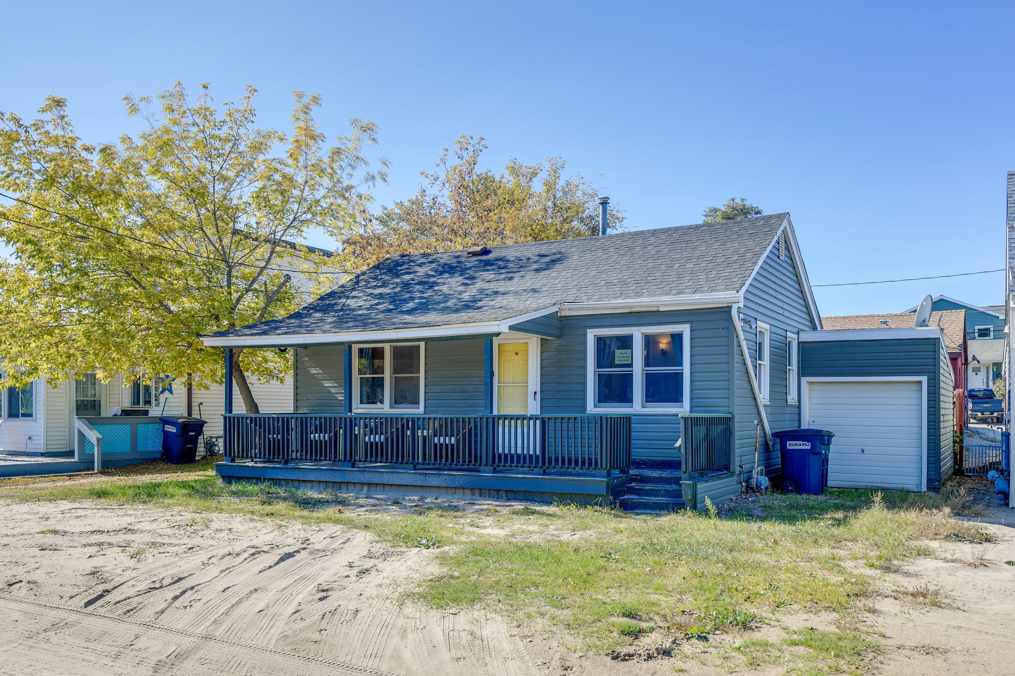 Single-Story Cottage | Self Check-In | 7 Mi to Evangola State Park