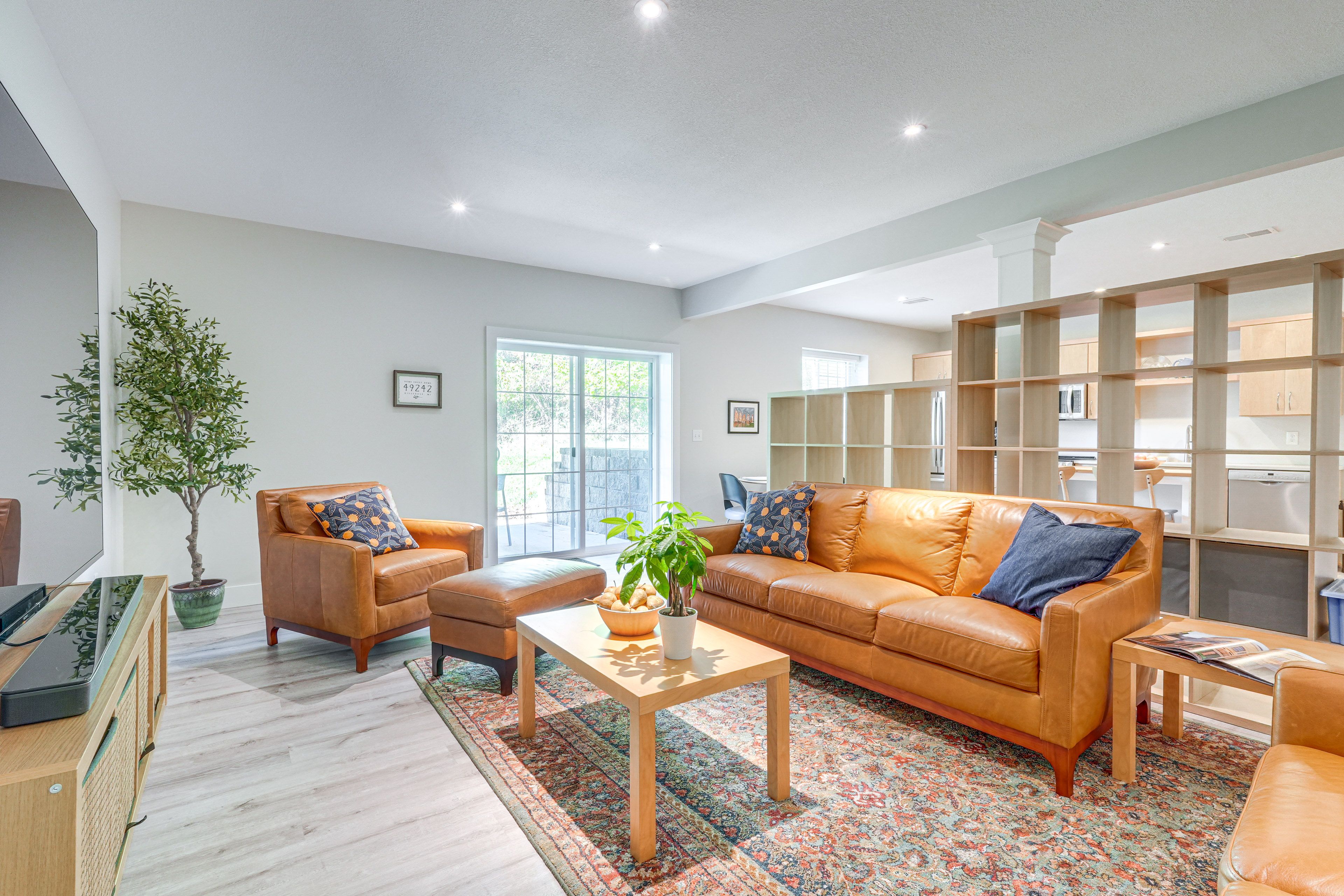 Hillsdale Vacation Rental | 2BR | 2.5BA | 1,800 Sq Ft | Step-Free Entry