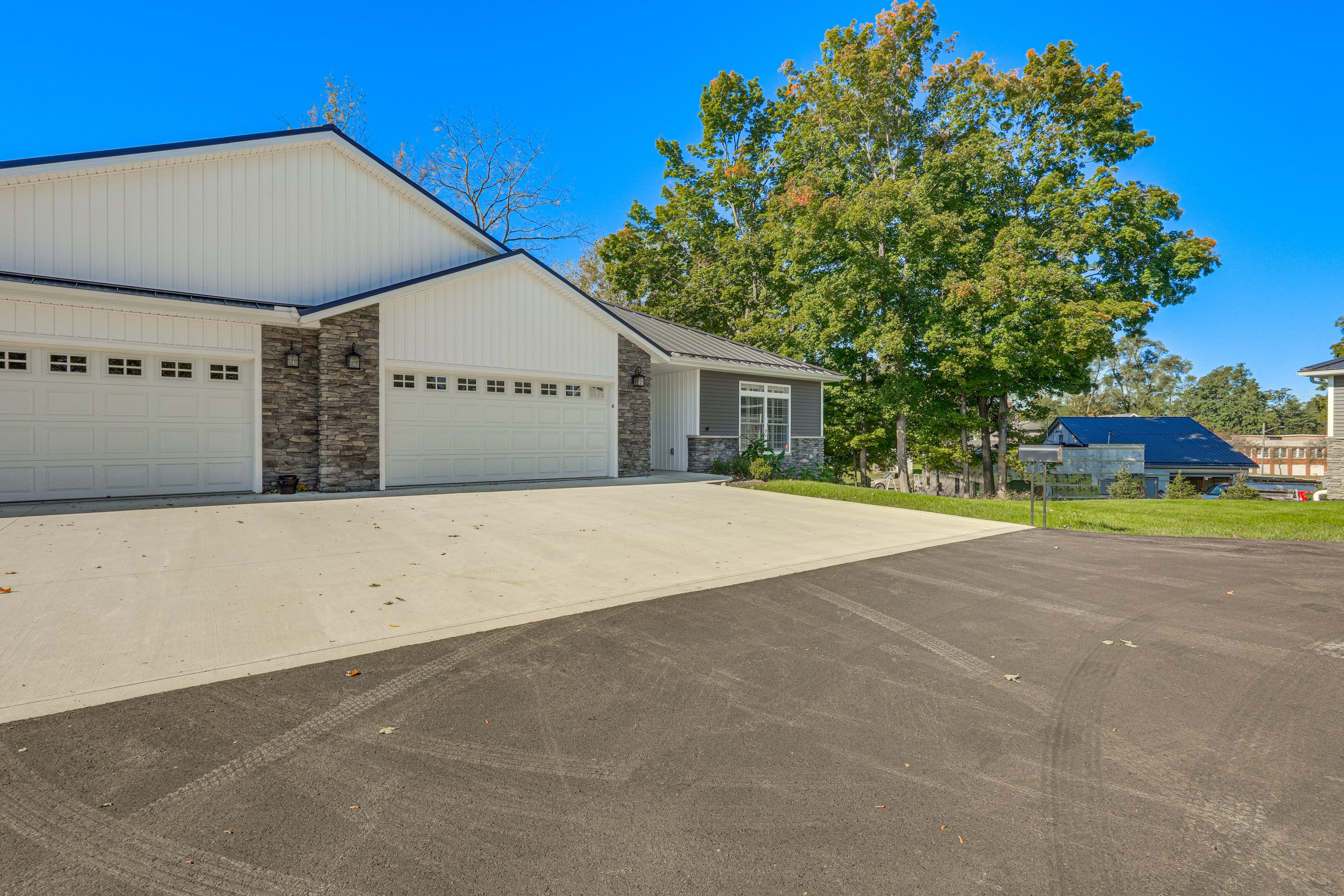 Driveway Parking (2 Vehicles) | Street Parking (1 Vehicle) | No Trailer Parking