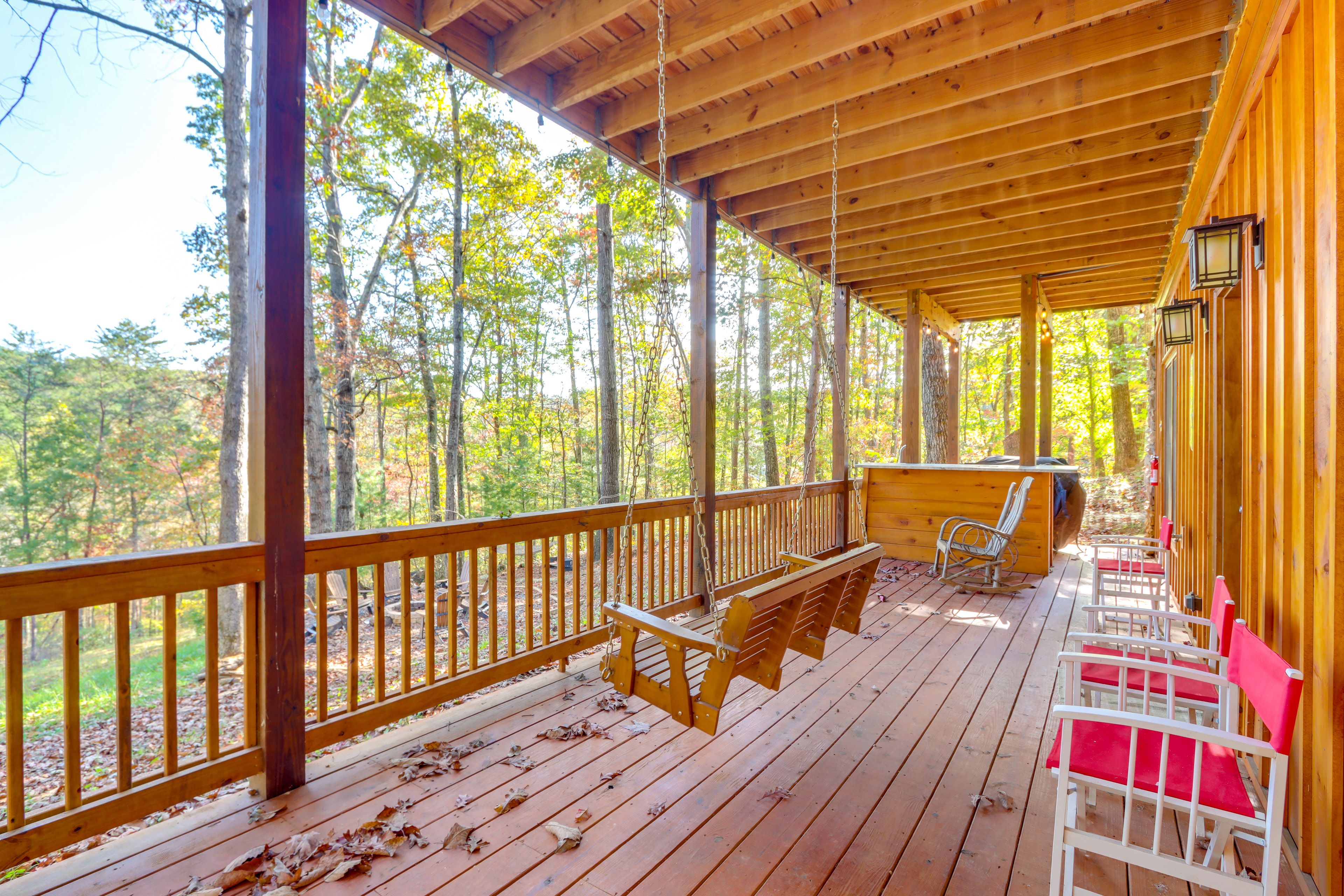 Lower-Level Deck