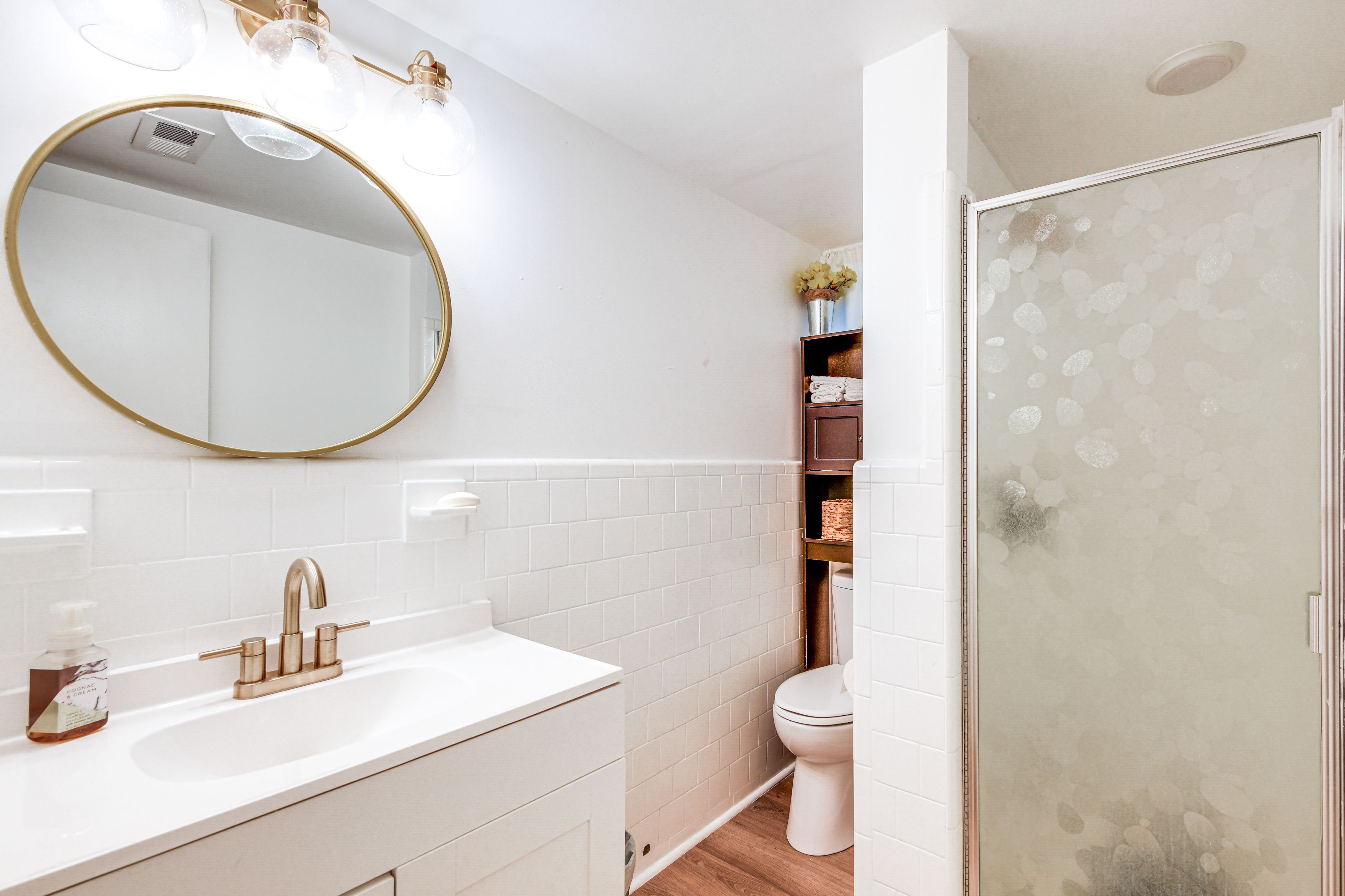 Full Bath | Towels | Complimentary Toiletries