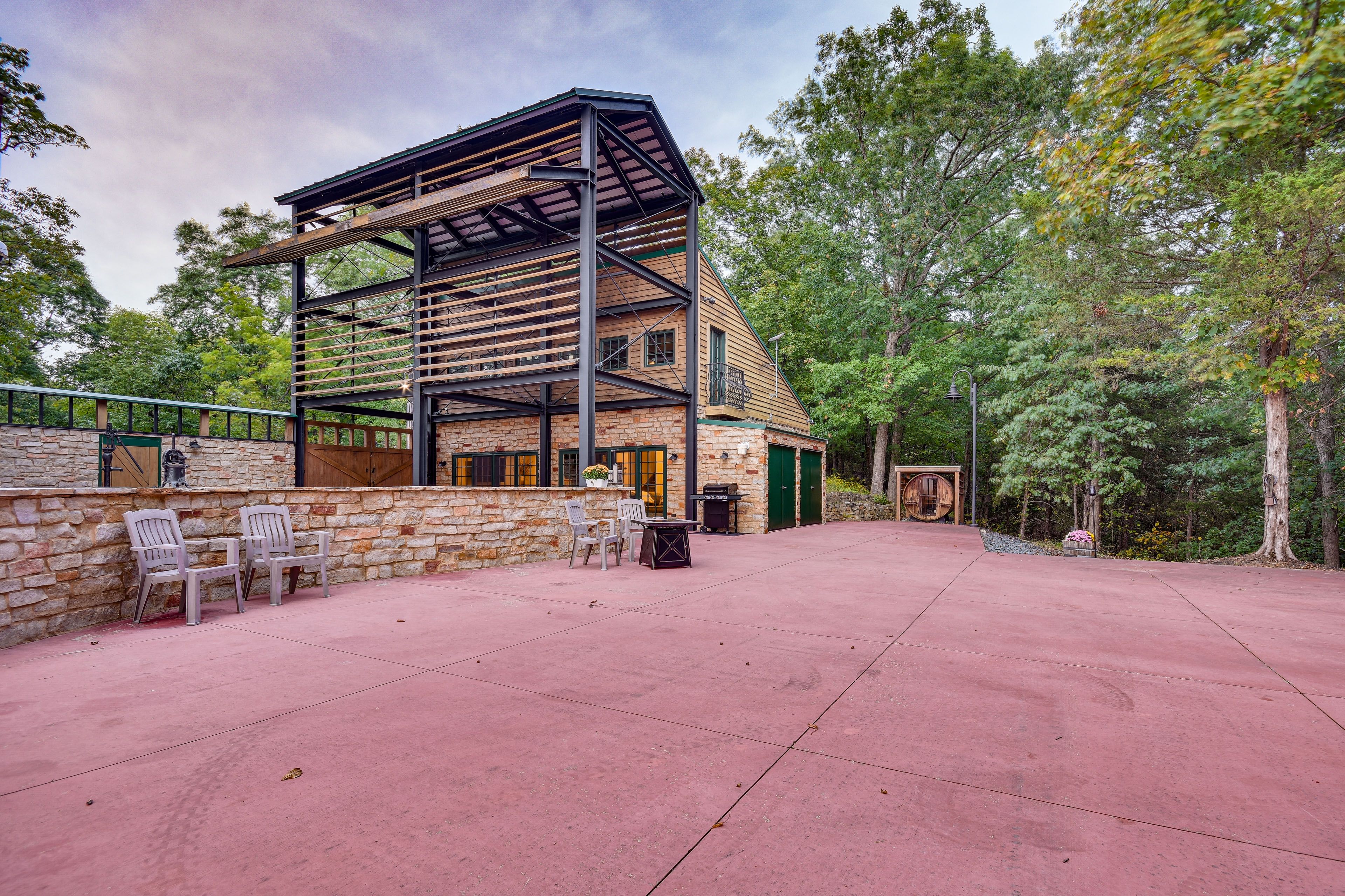 House Exterior | Gas Fire Pit | Gas Grill