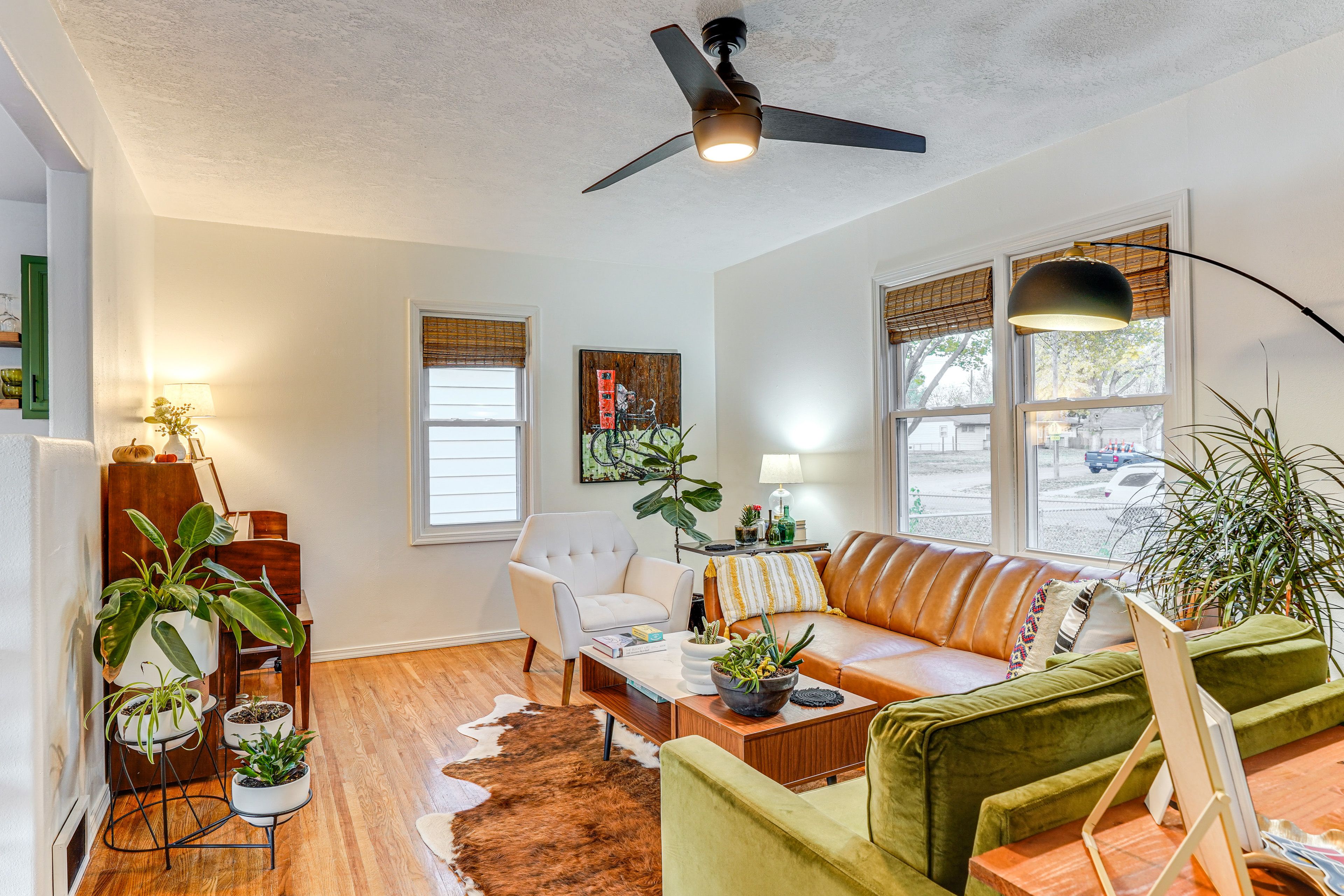 Sioux Falls Vacation Rental | 4BR | 2BA | 1,152 Sq Ft | 4 Steps Required
