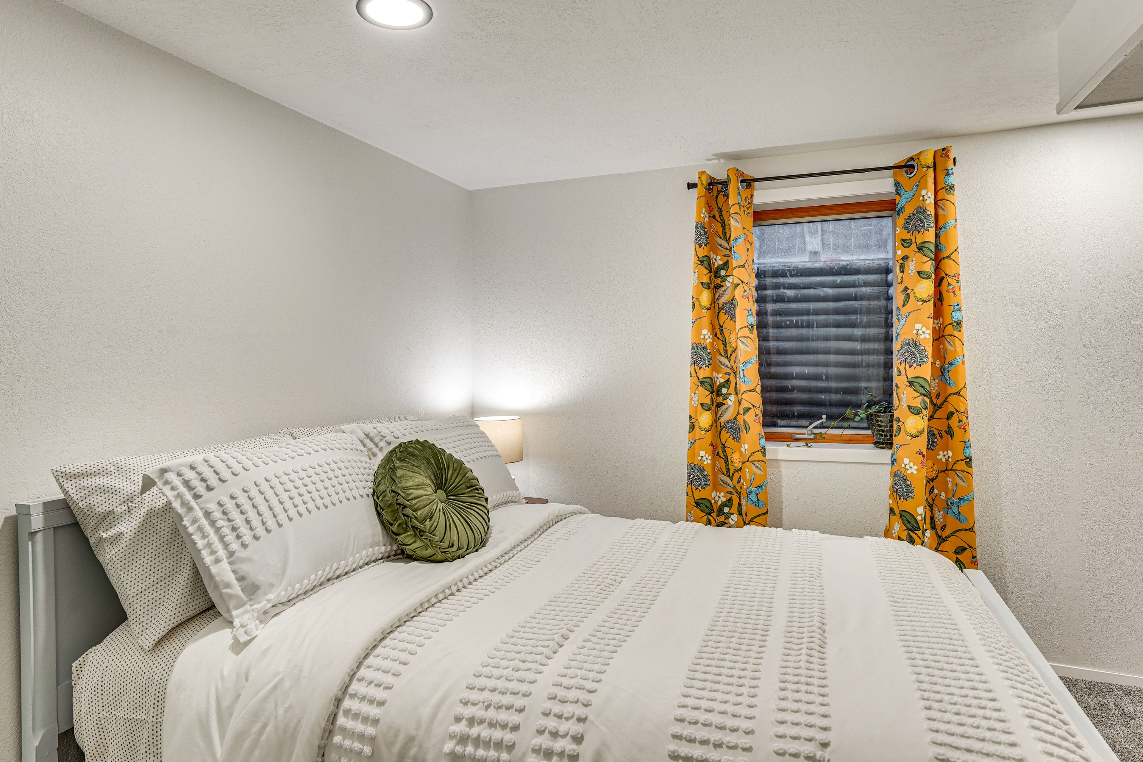 Bedroom 4 | Basement | Full Bed