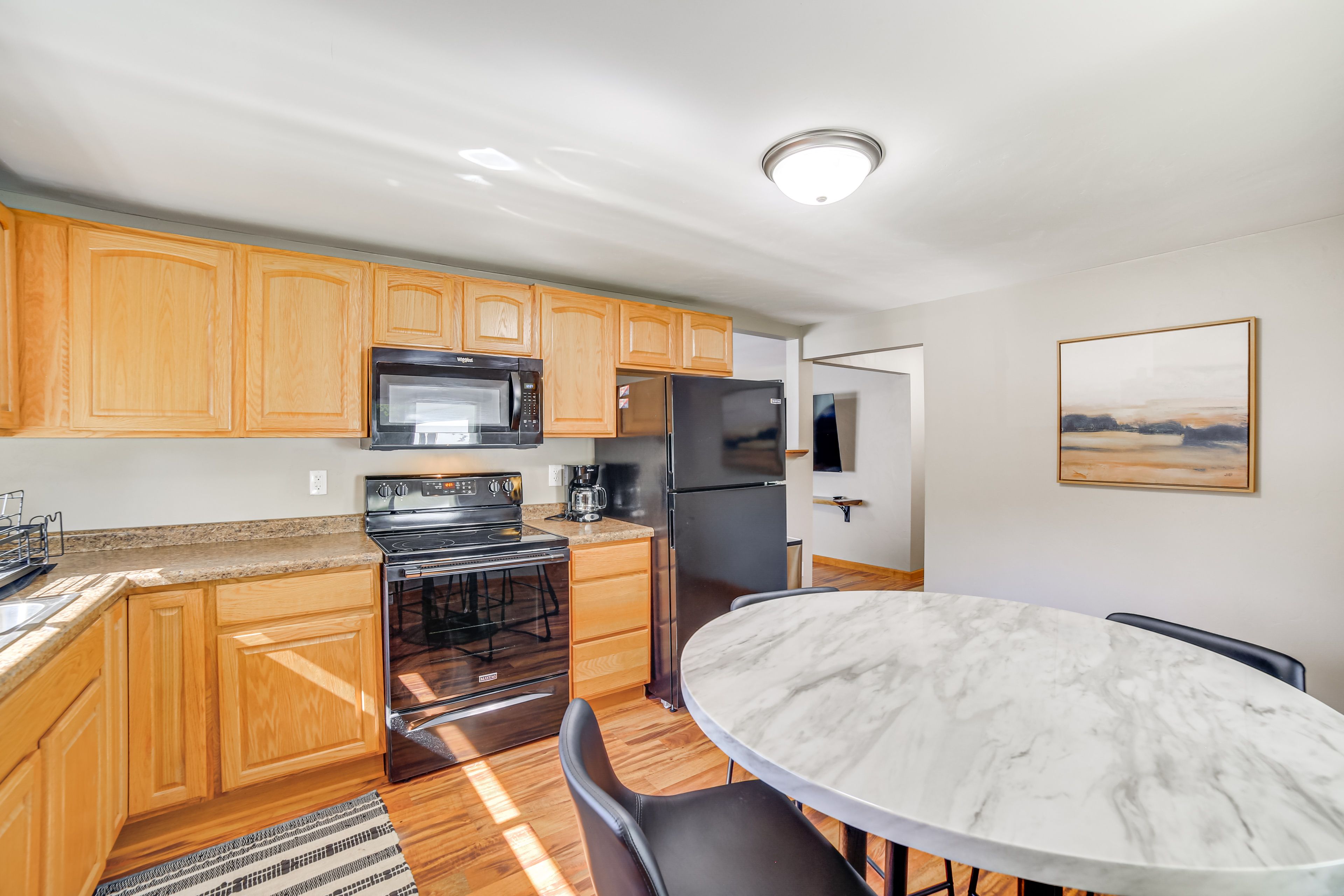 Kitchen | Trash Bags/Paper Towels | Main Floor