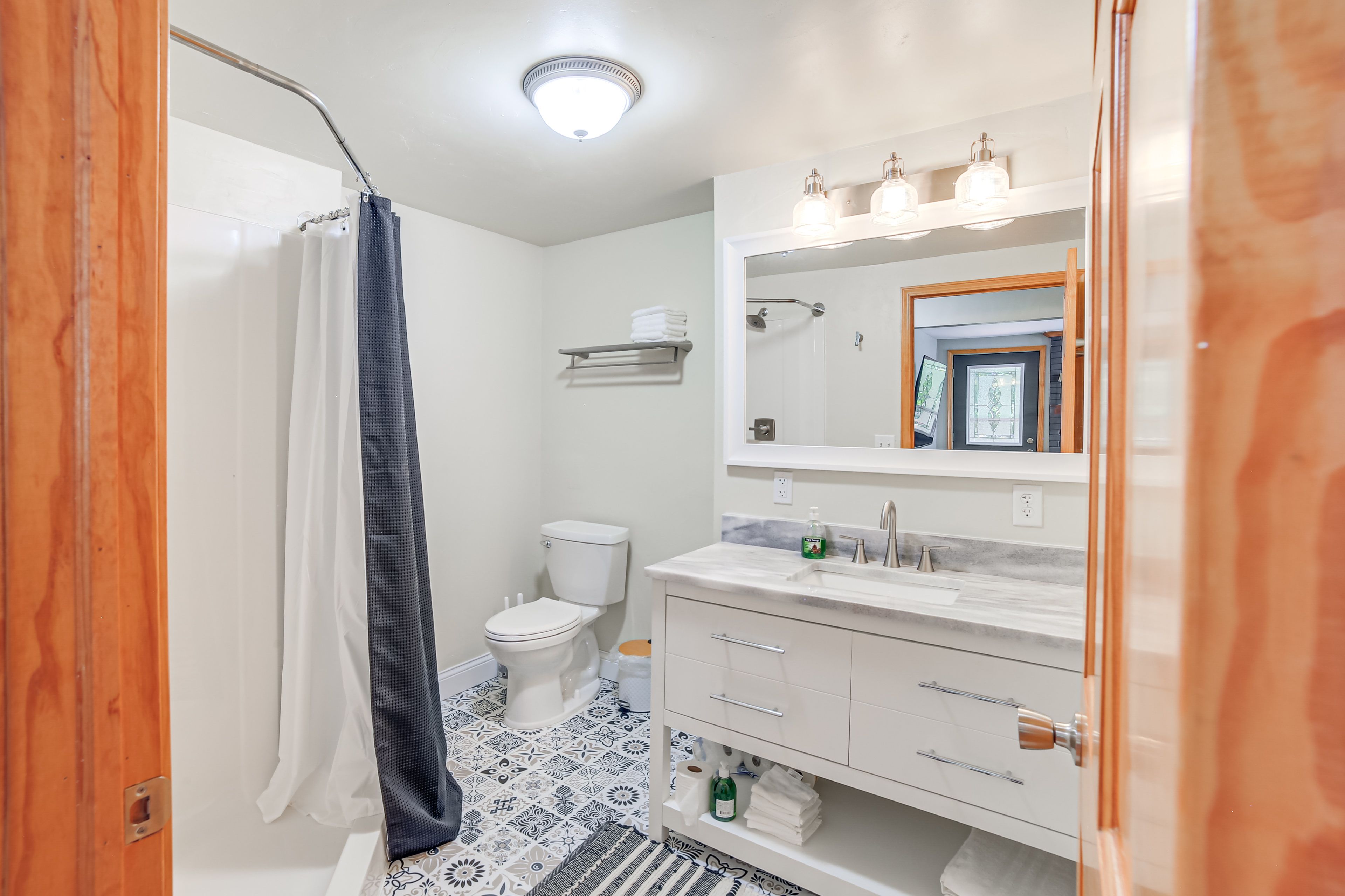 Bathroom | Towels Provided | Main Floor