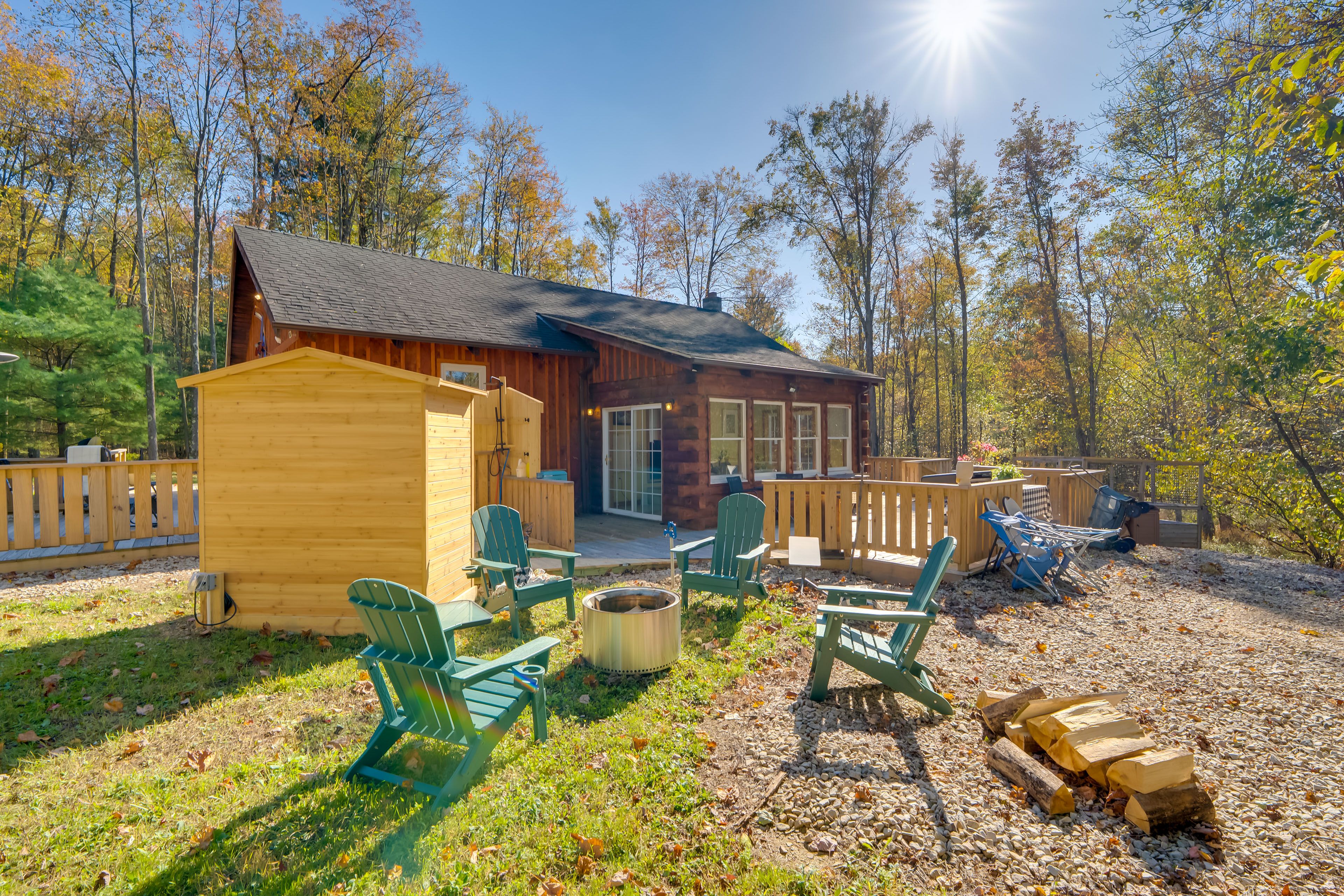 Outdoor Space | Sauna | Fire Pit | Outdoor Dining